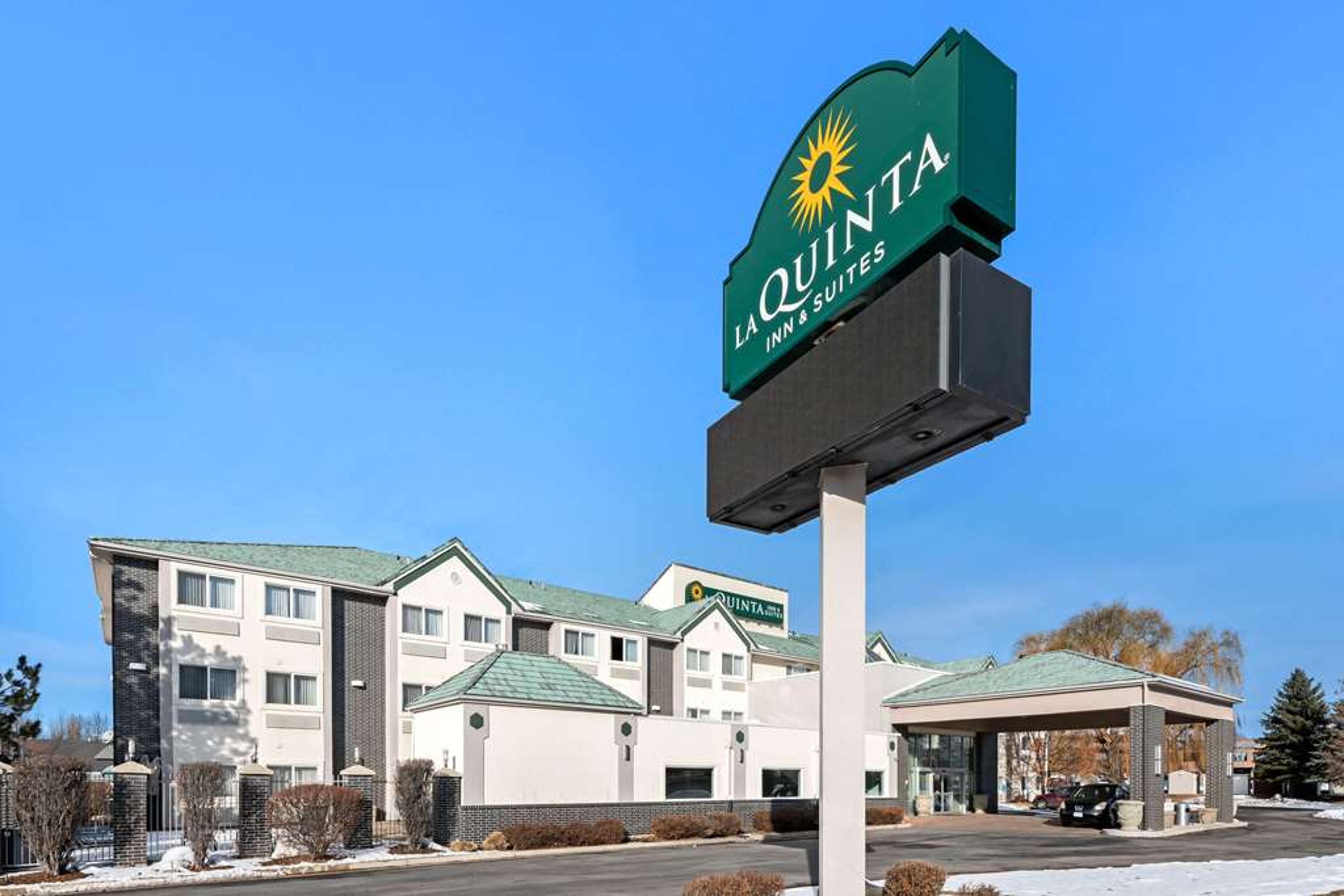 LA QUINTA INN STE LOGAN