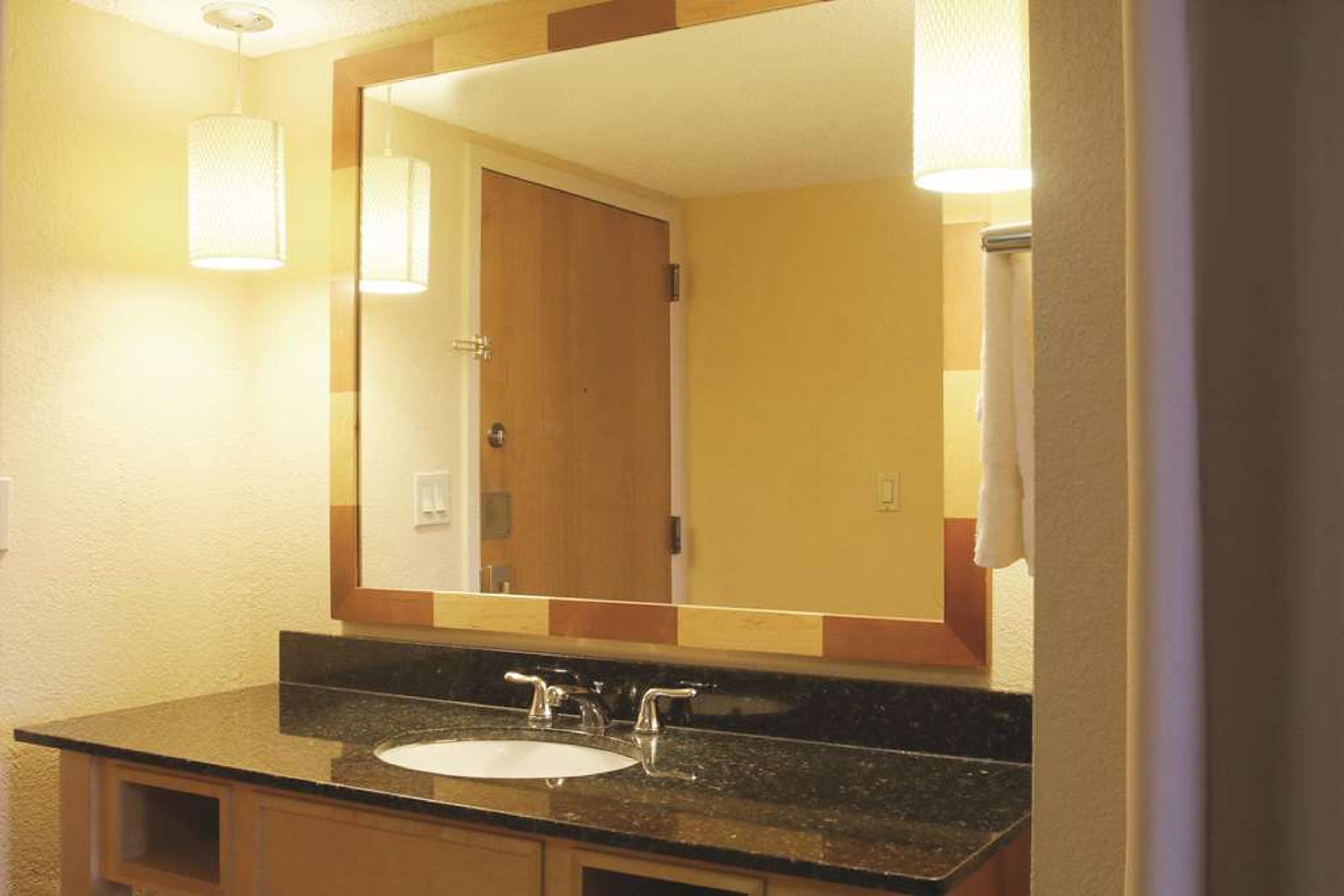 LA QUINTA INN STE CORAL SPRINGS S