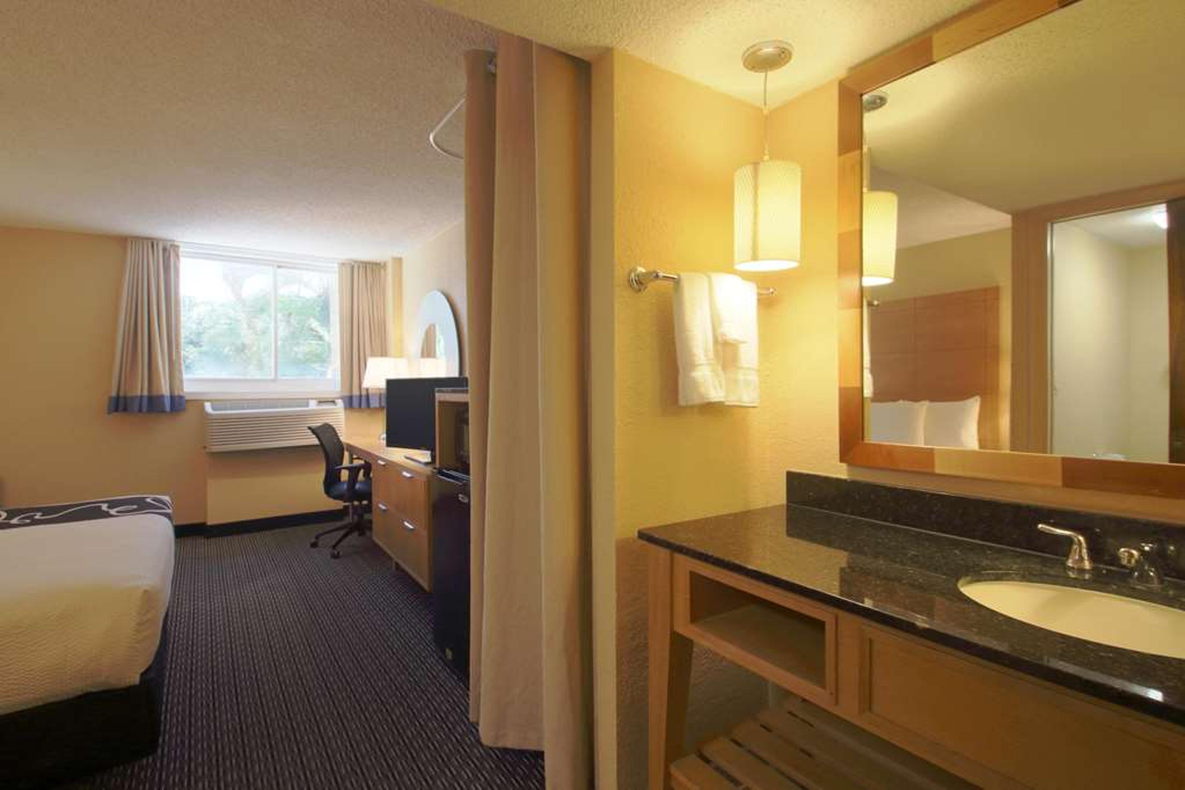 LA QUINTA INN STE DEERFIELD BEACH