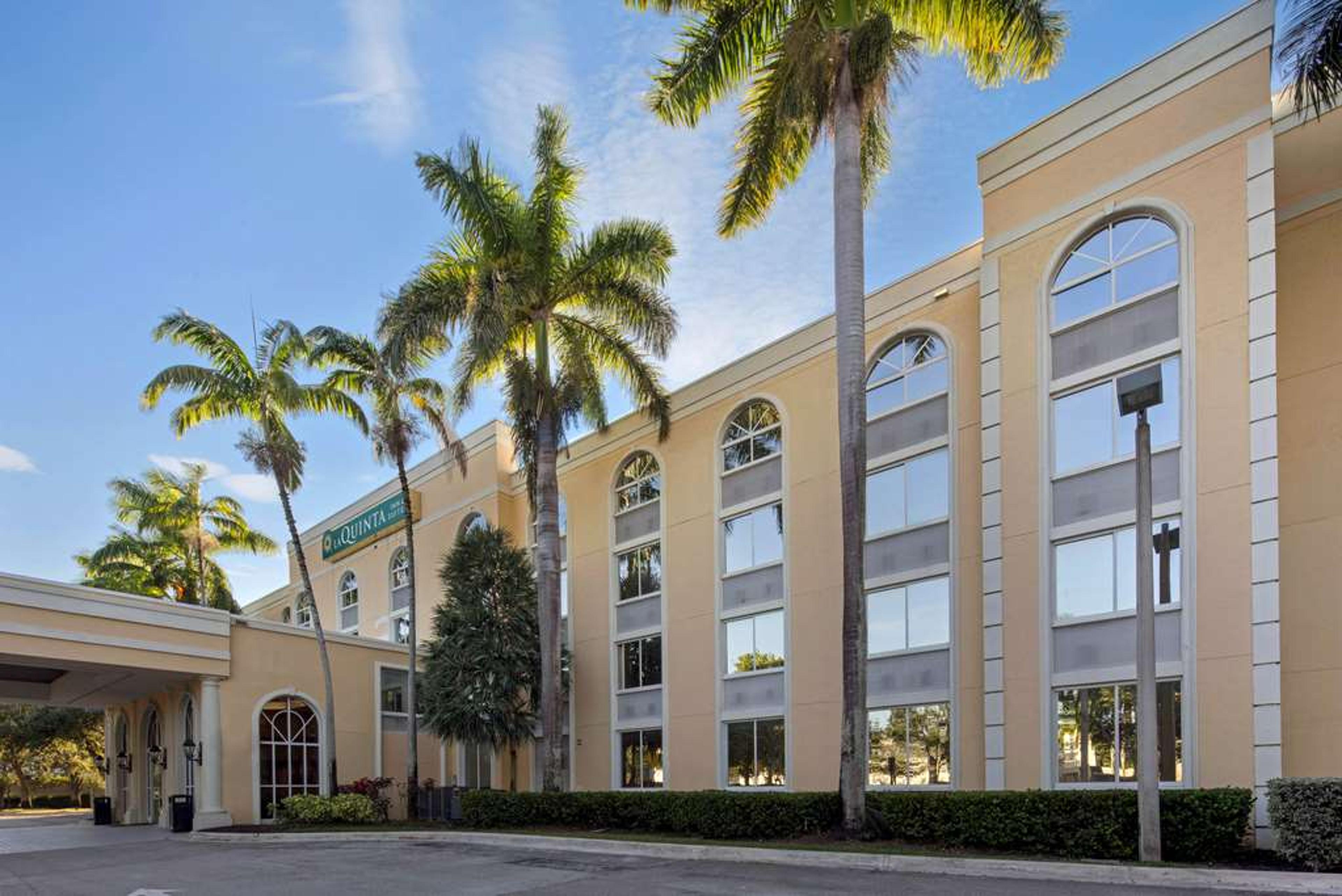 LA QUINTA INN STE SUNRISE