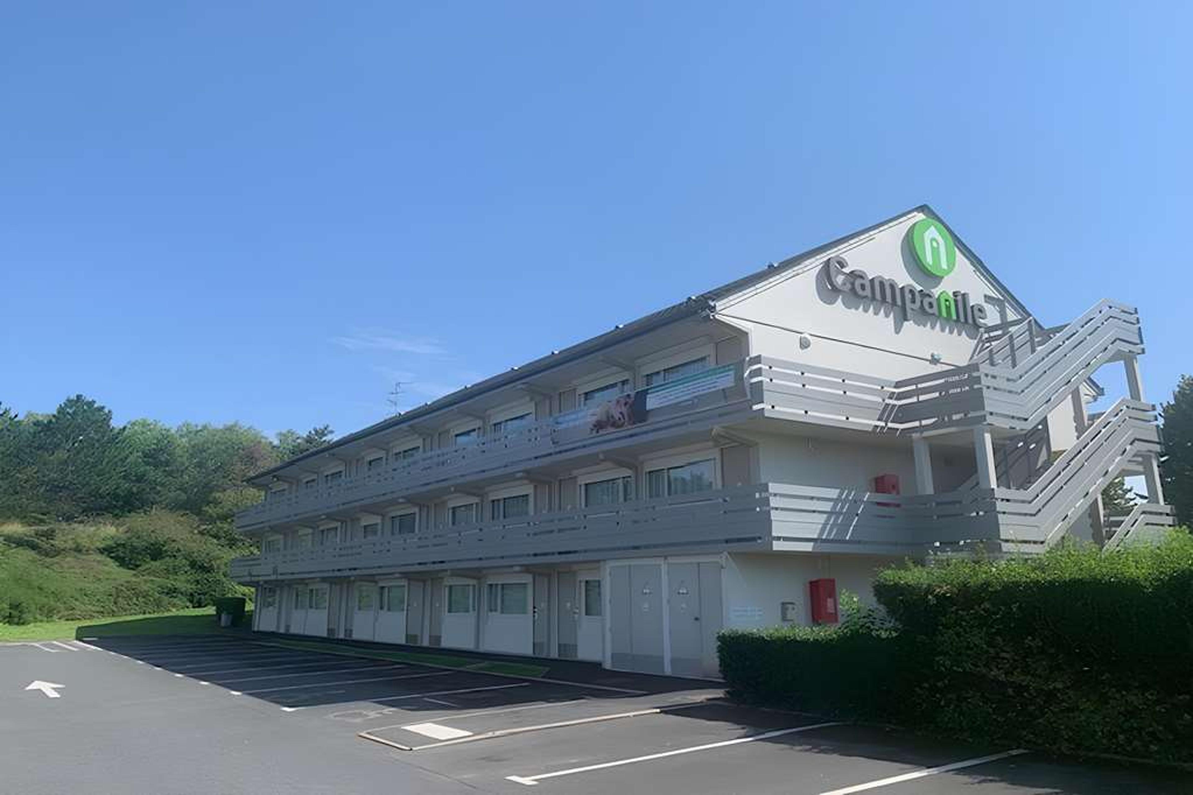CAMPANILE CAEN EST MONDEVILLE