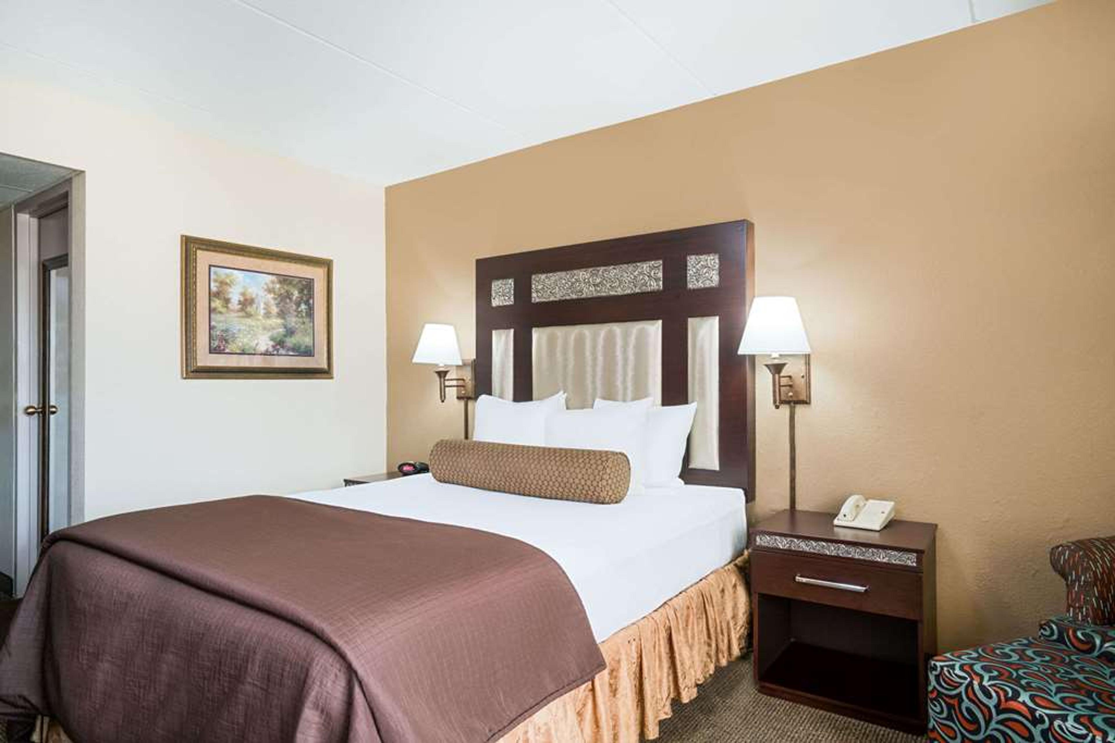 RAMADA HOTEL & CONFERENCE CENTER BY