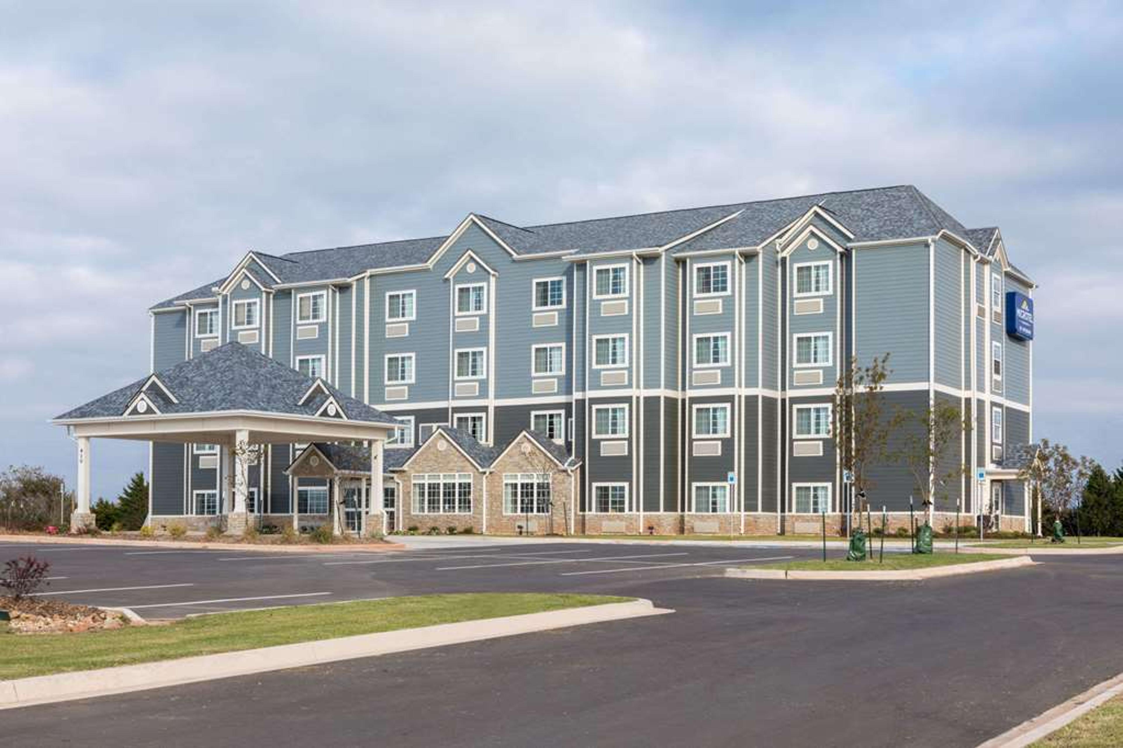 MICROTEL INN & SUITES BY WYNDHAM PE