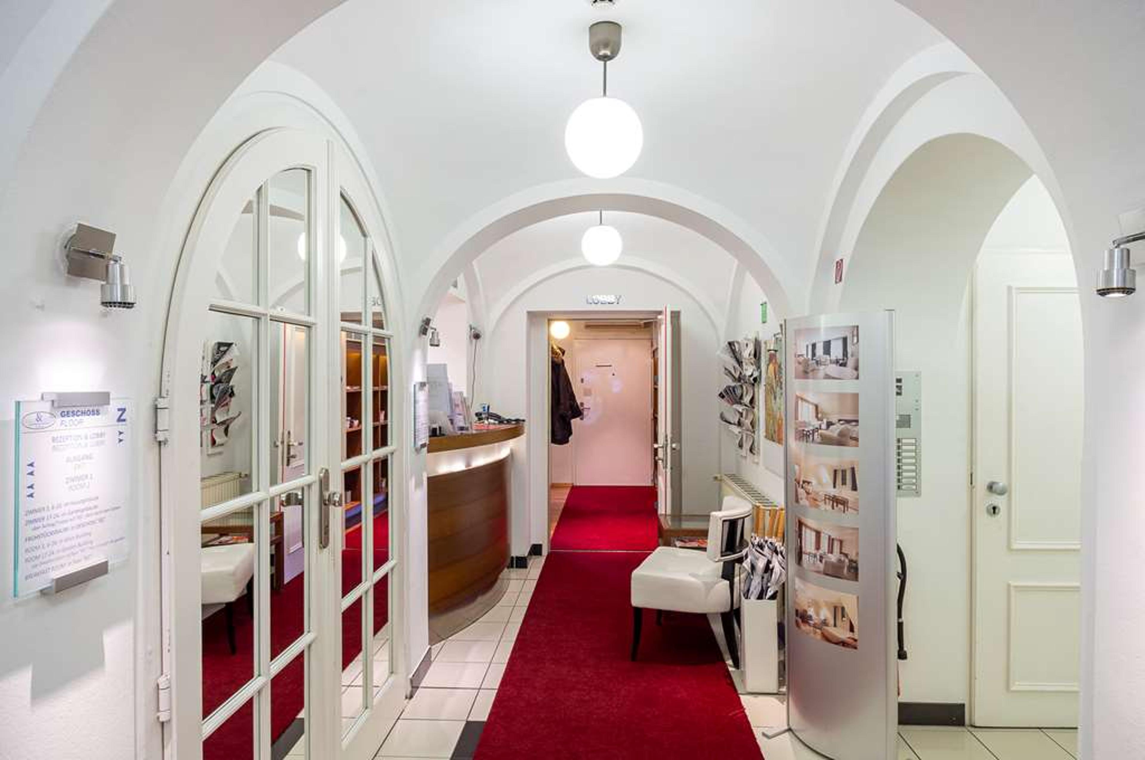 Hotel Photo 2