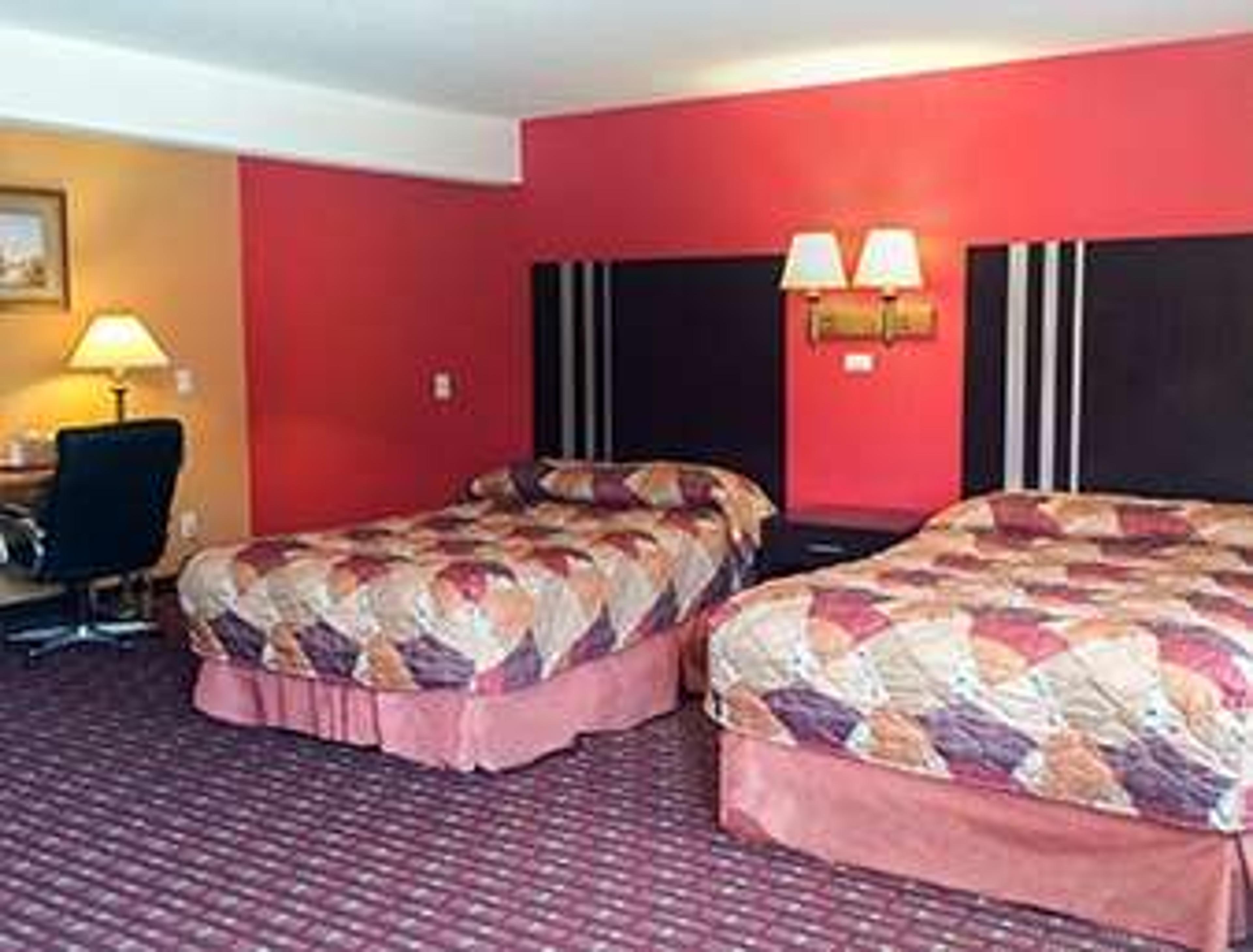 TRAVELODGE BAY SHORE LNG ISLAN