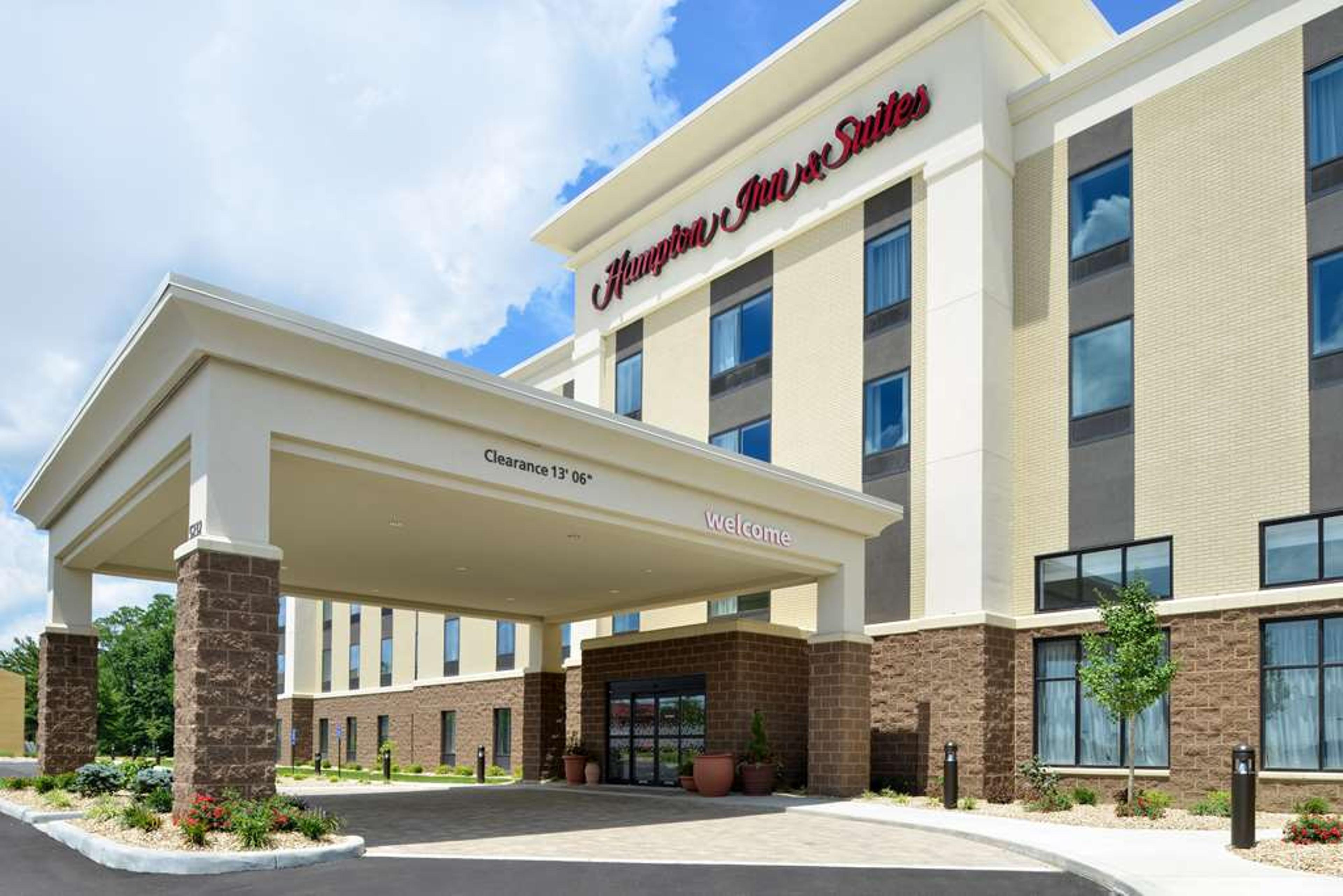 Hampton Inn &amp; Suites Cincinnati-Mason, OH