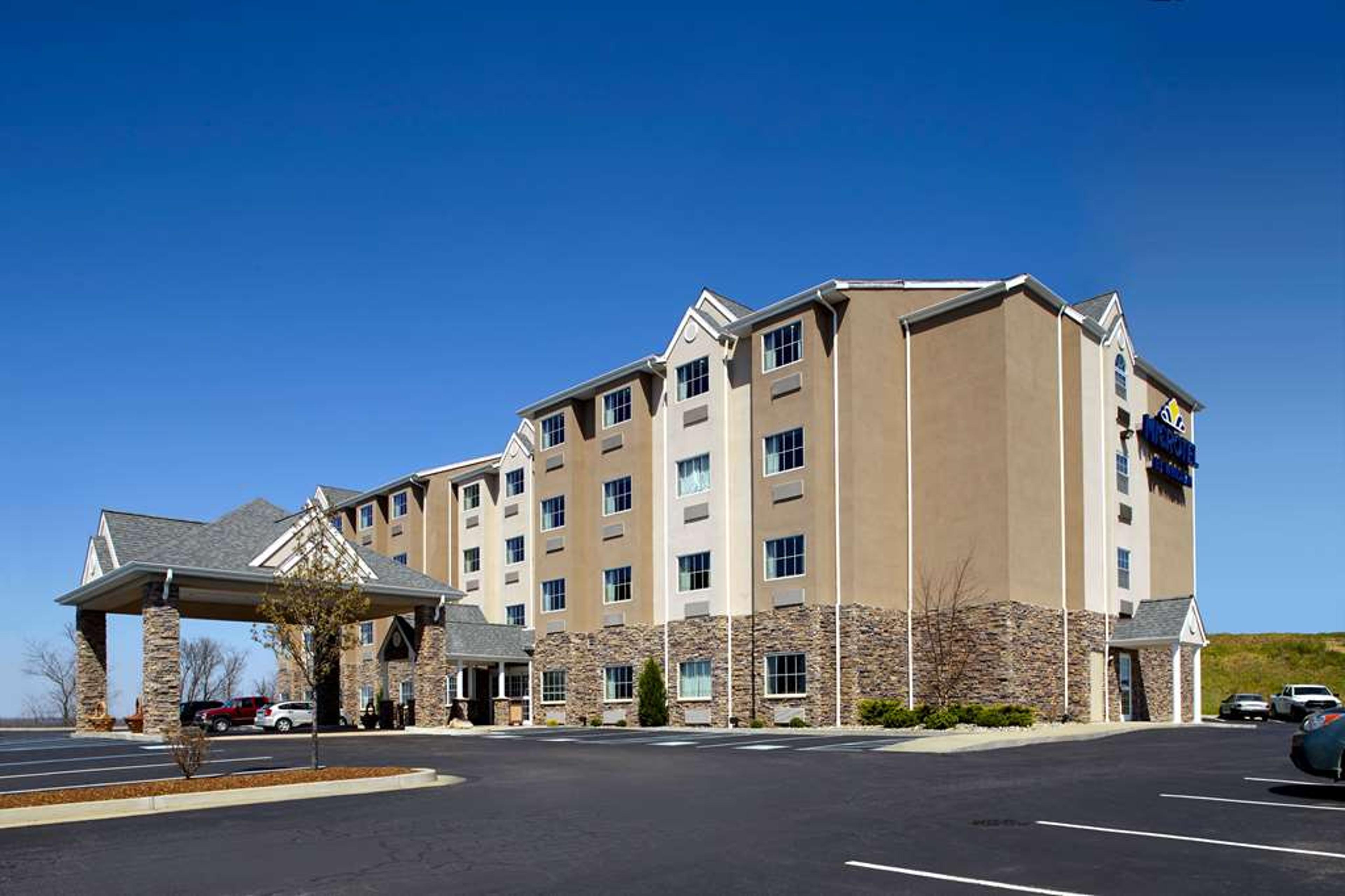 MICROTEL INN & SUITES BY WYNDHAM NE