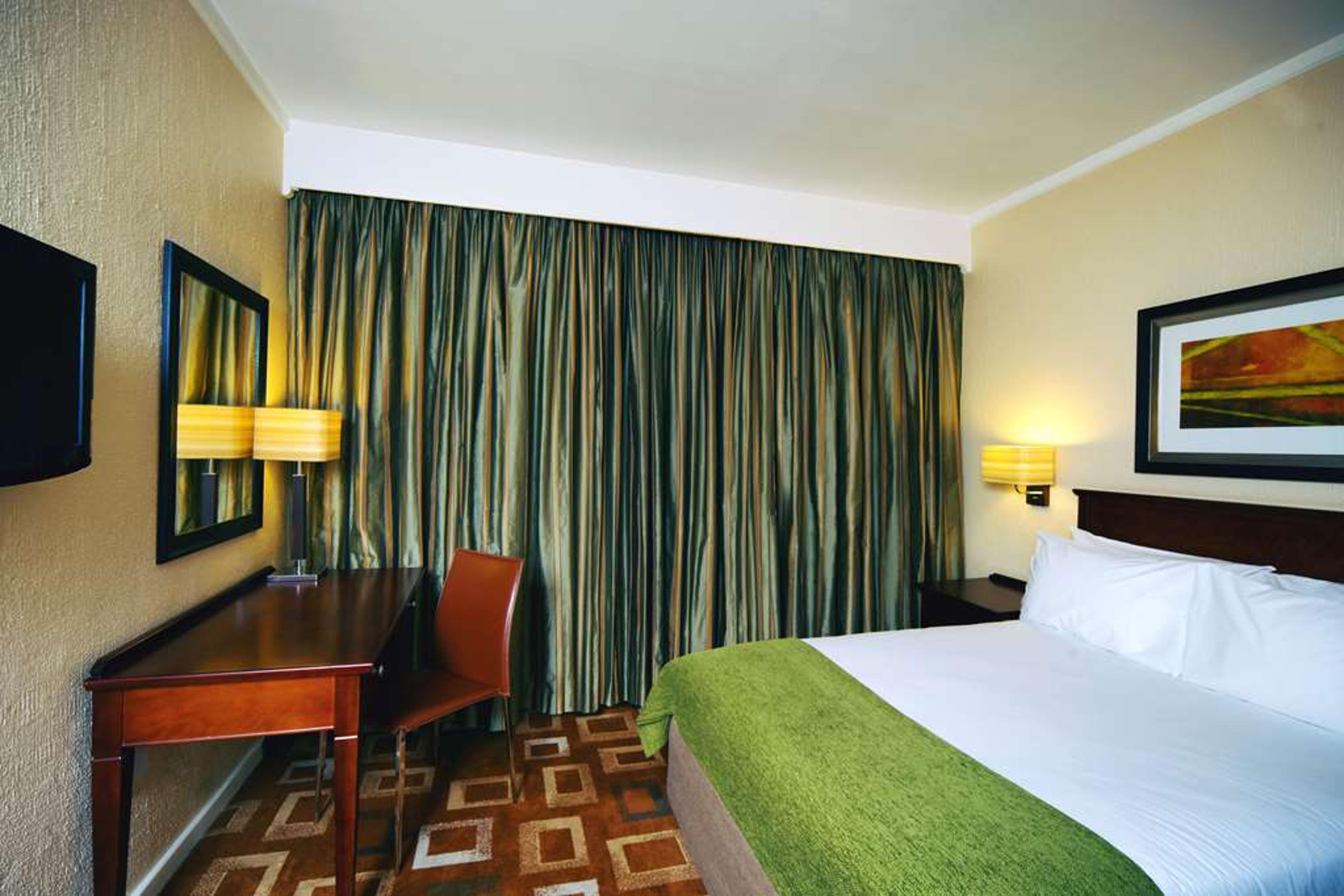 GARDEN COURT O.R. TAMBO INTL AIRPRT
