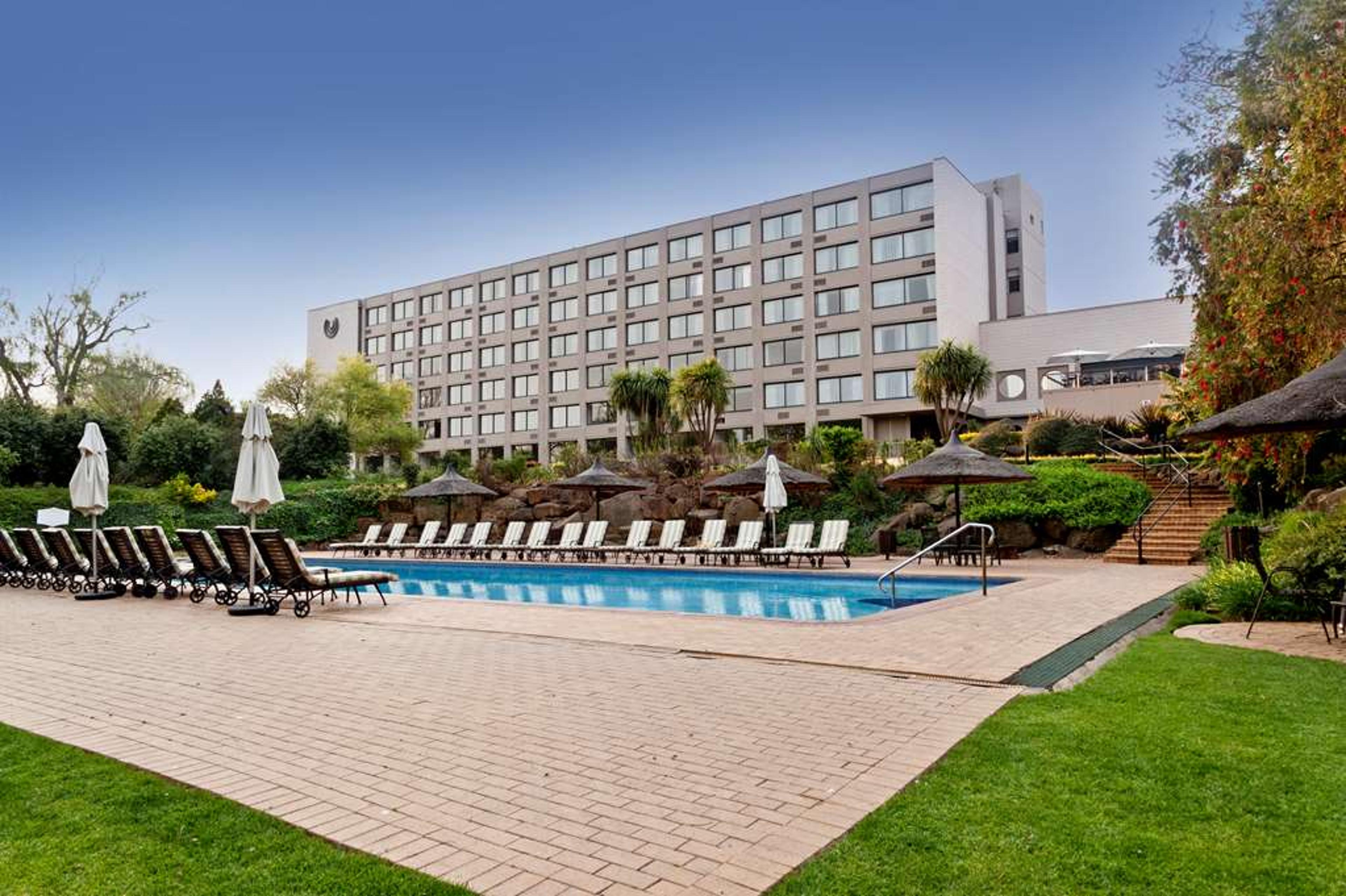 RIVERSIDE SUN RESORT