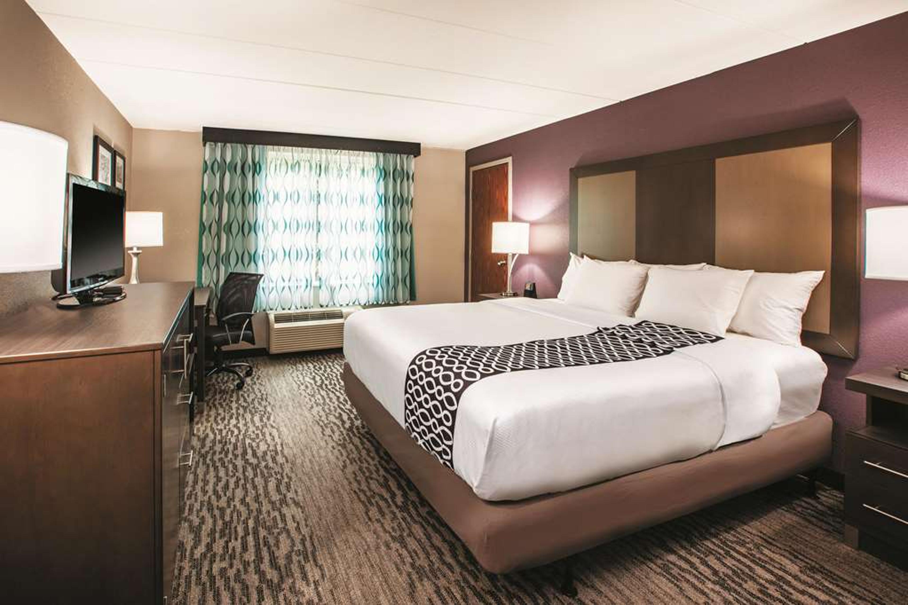 LA QUINTA INN STE STURBRIDGE