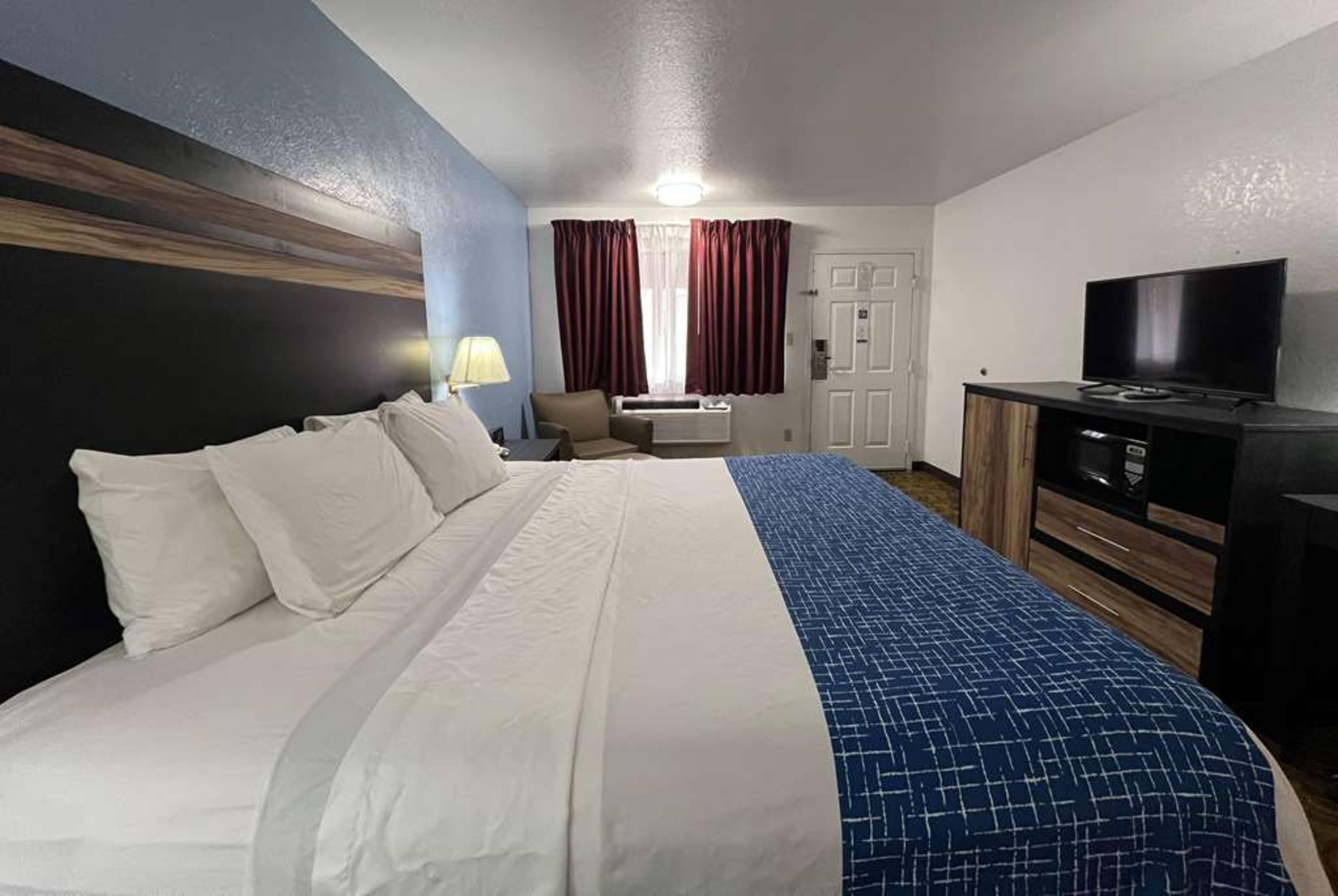 TRAVELODGE BY WYNDHAM TRUTH OR CONS
