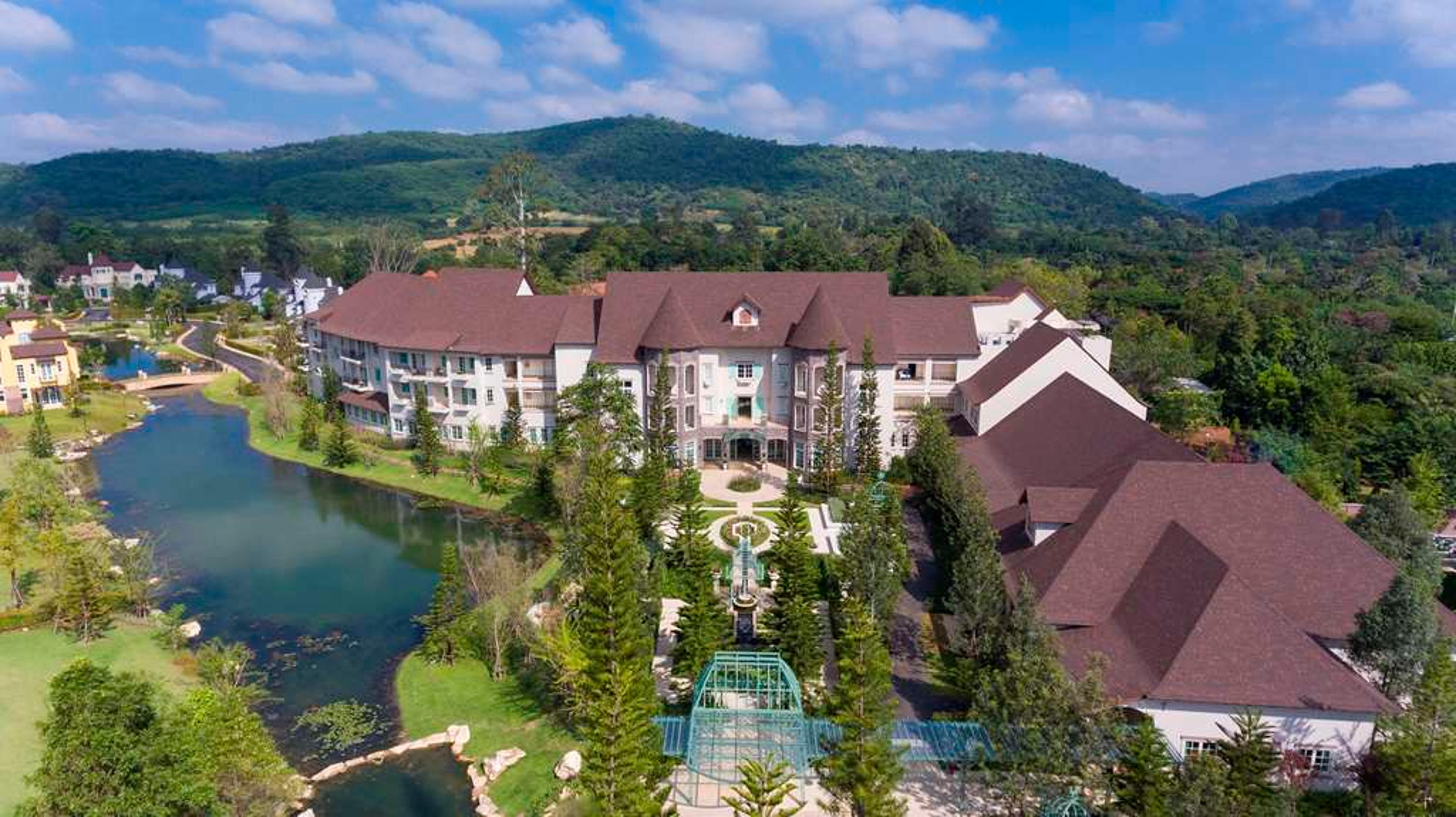 U KHAO YAI