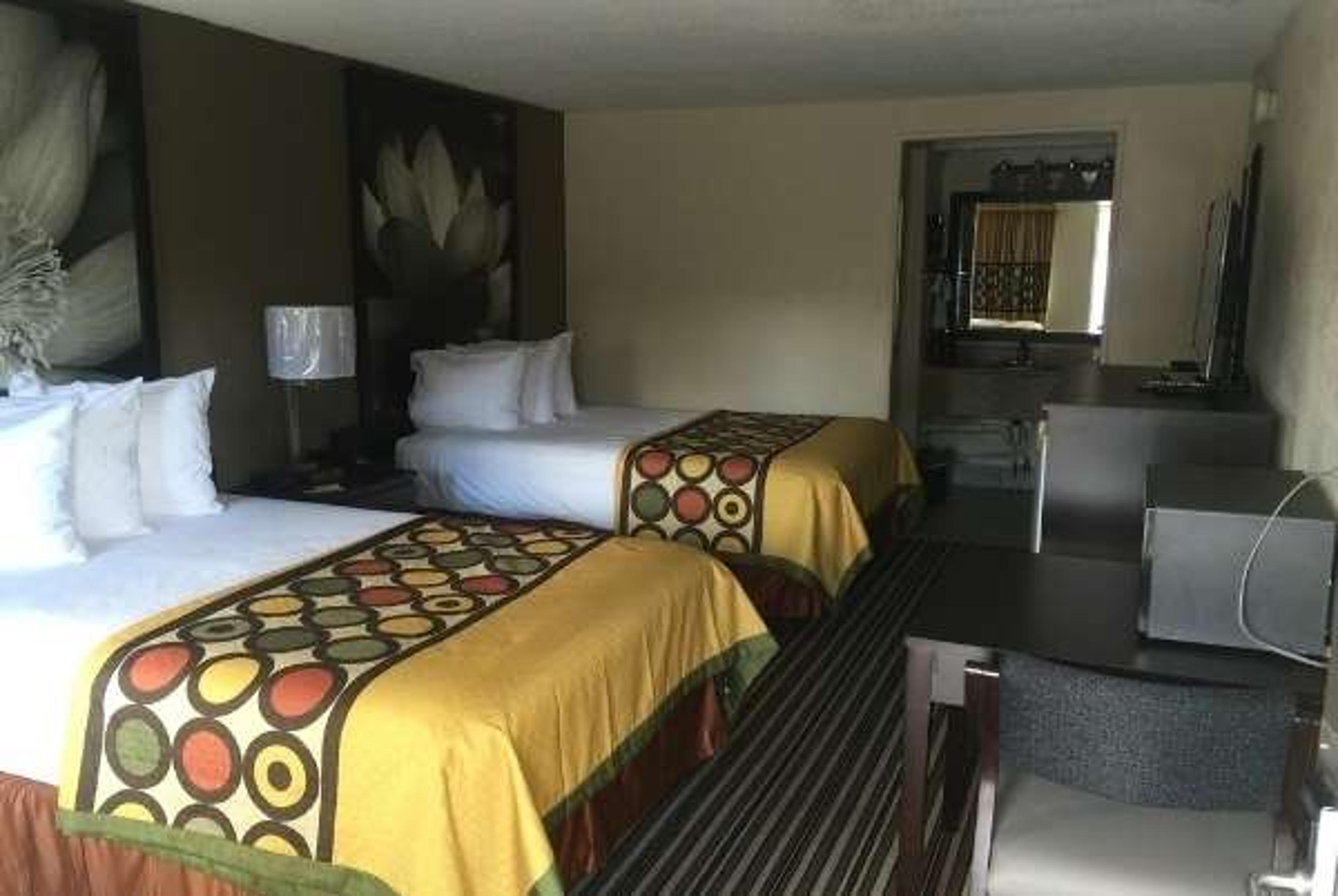 SUPER 8 BY WYNDHAM MONROE