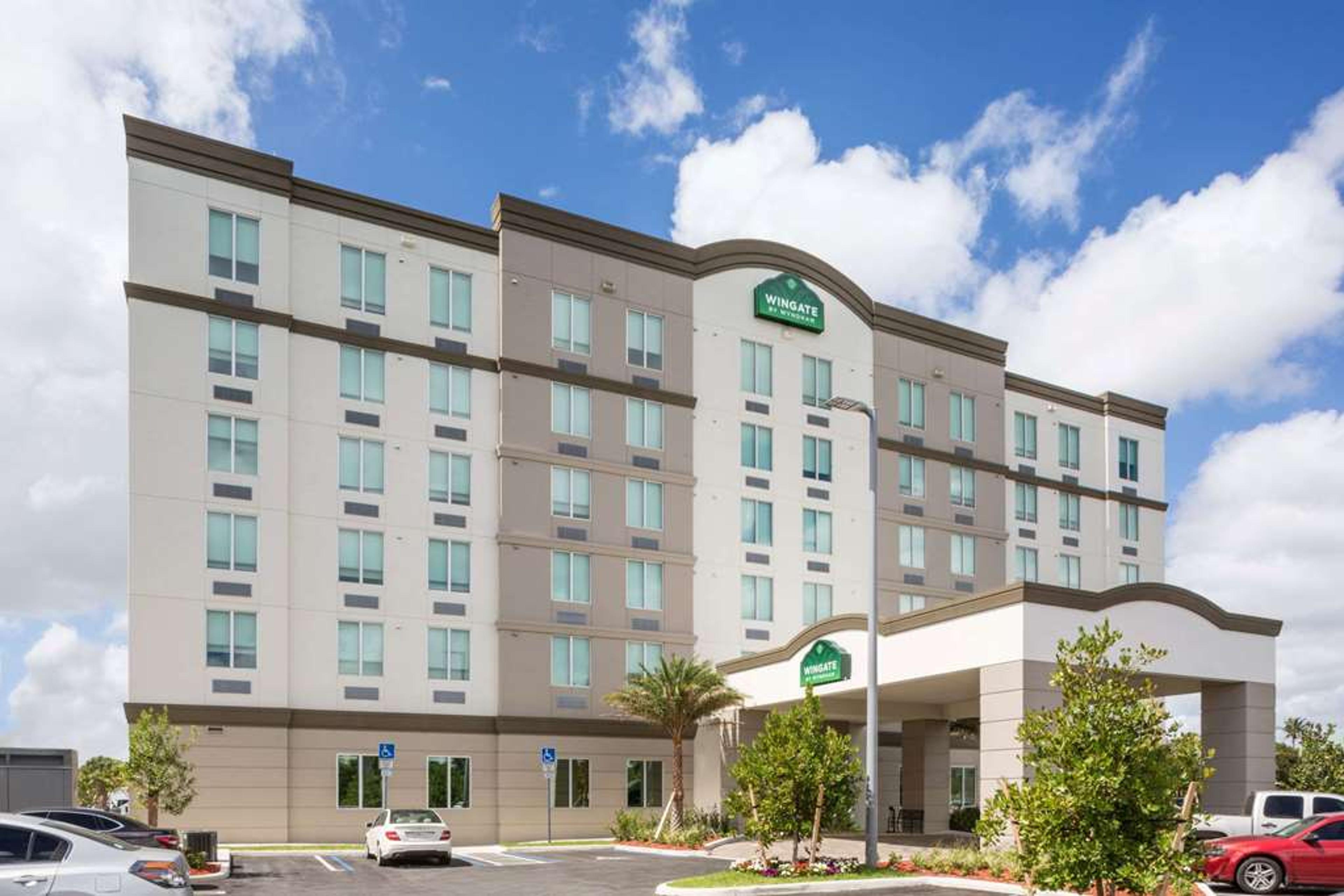 WINGATE BY WYNDHAM MIAMI AIRPORT