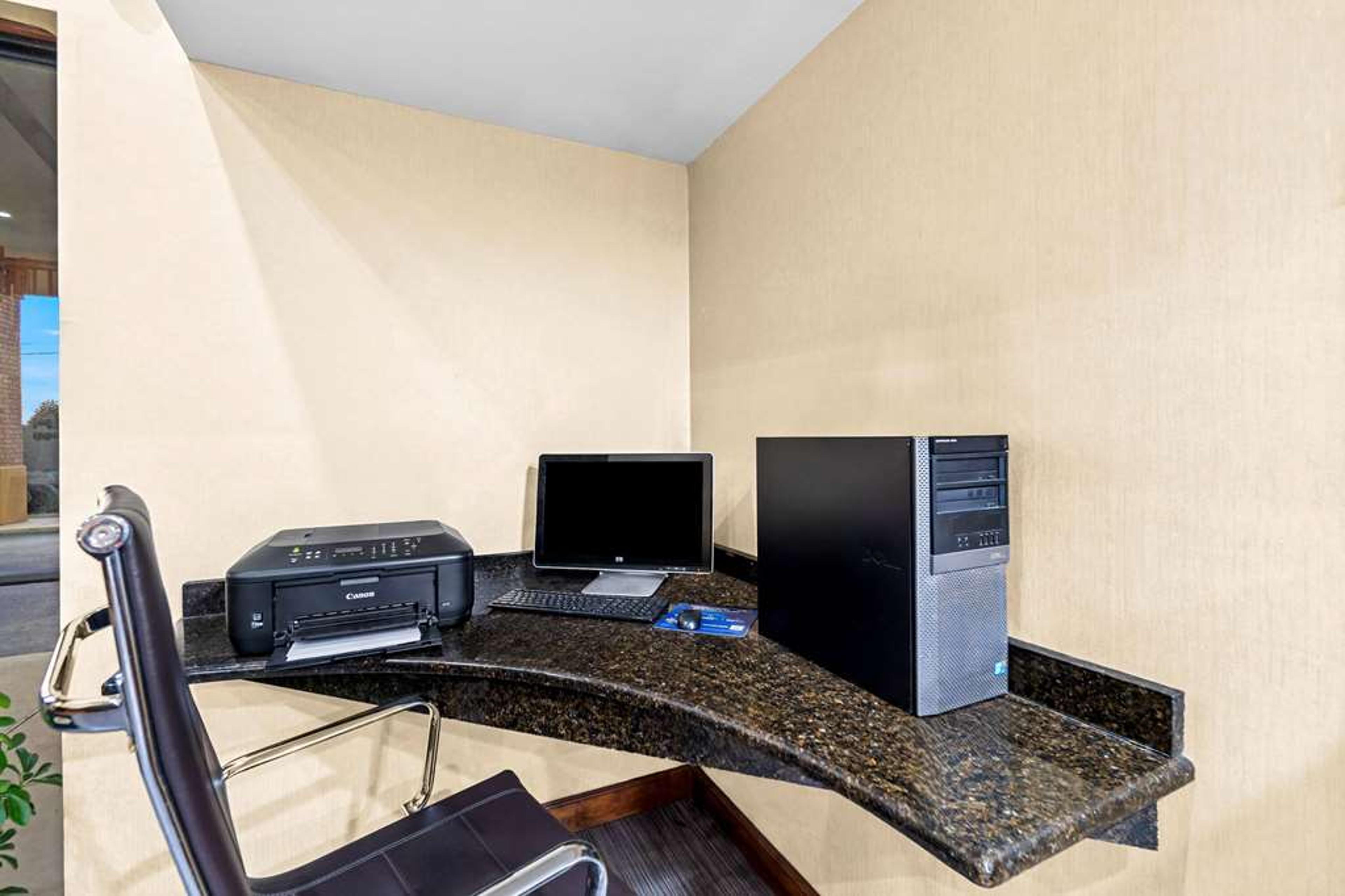 Hotel Photo 4