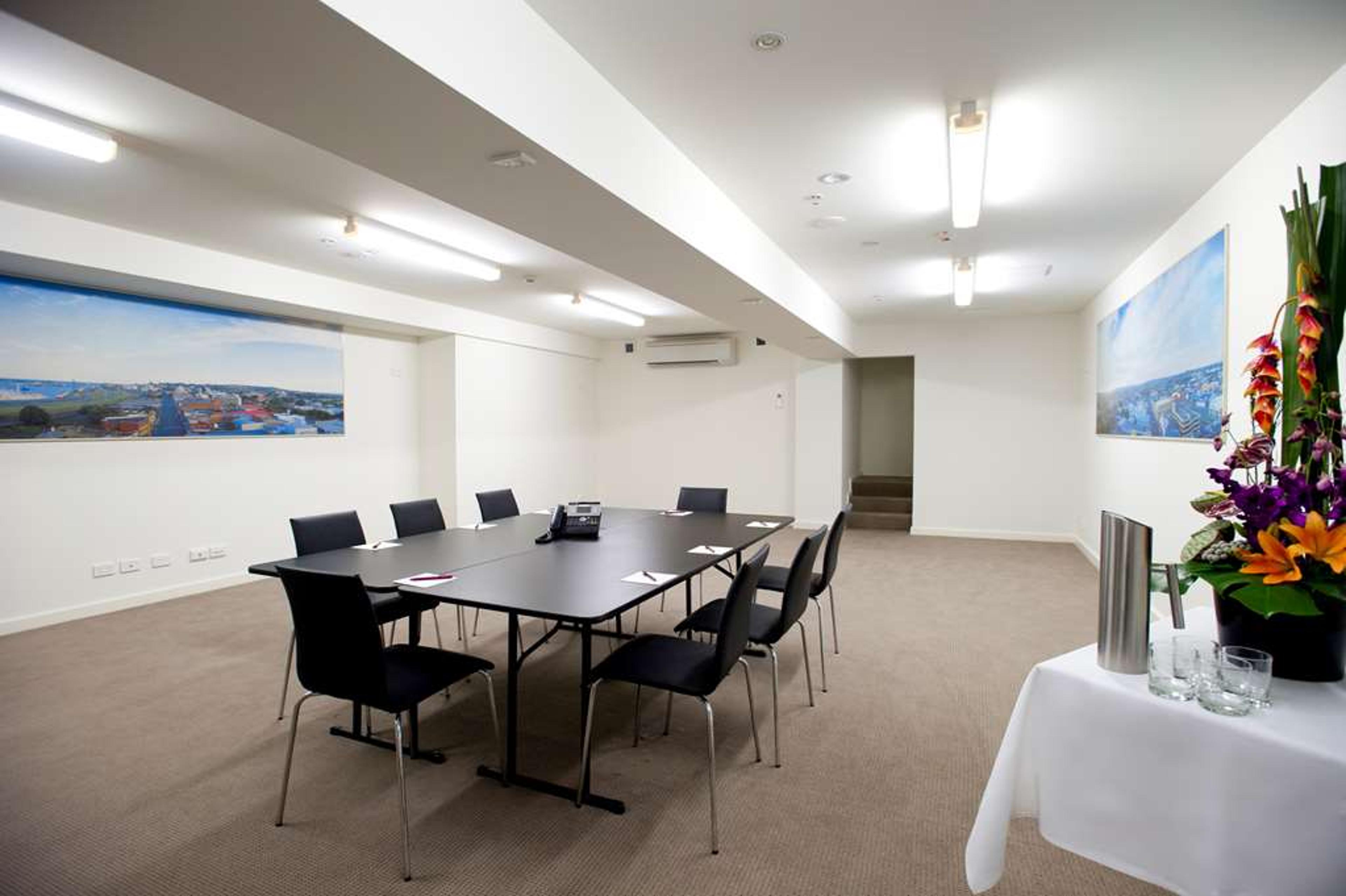NEWCASTLE CENTRAL PLAZA APARTMENT