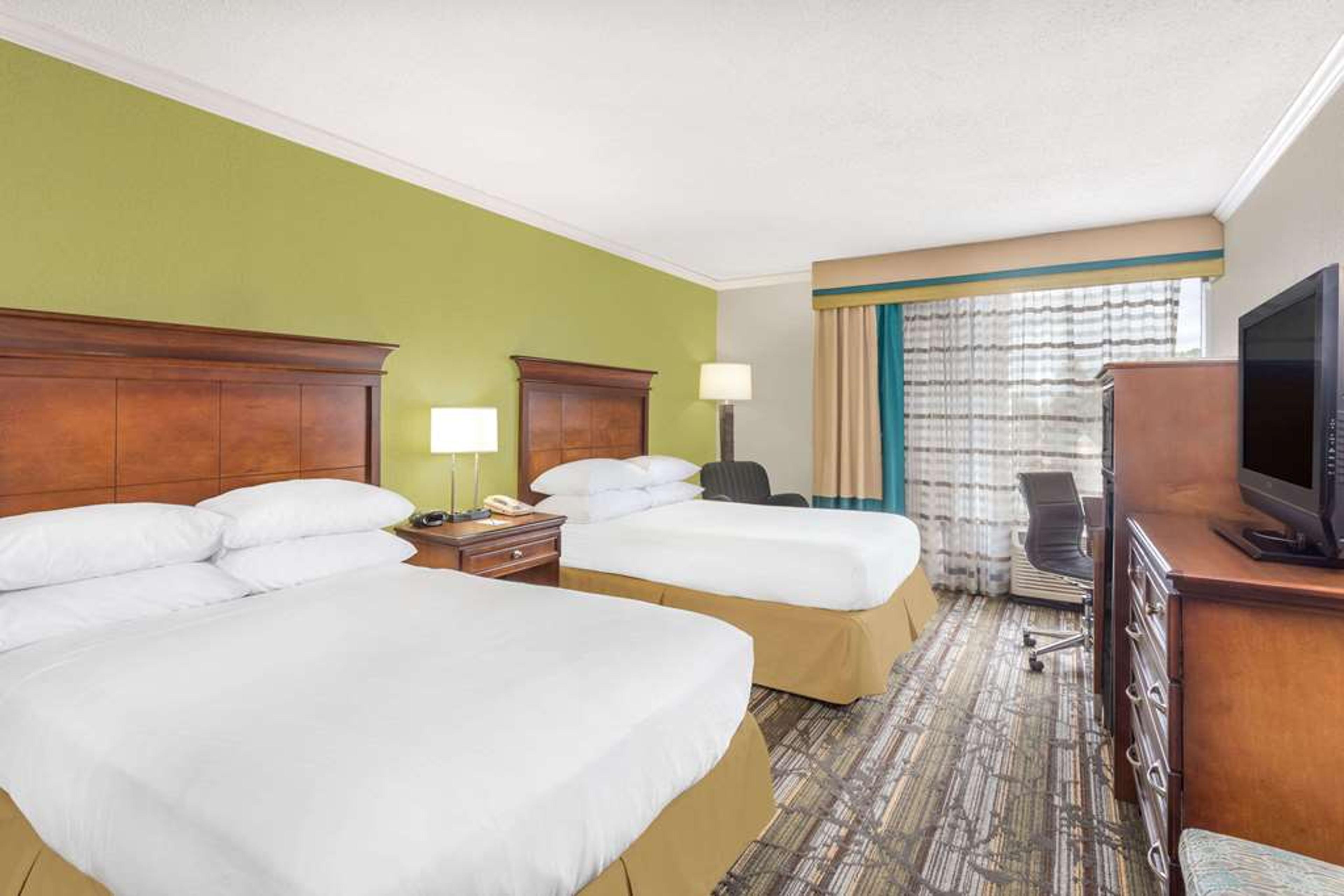 WYNDHAM GARDEN SUMMERVILLE