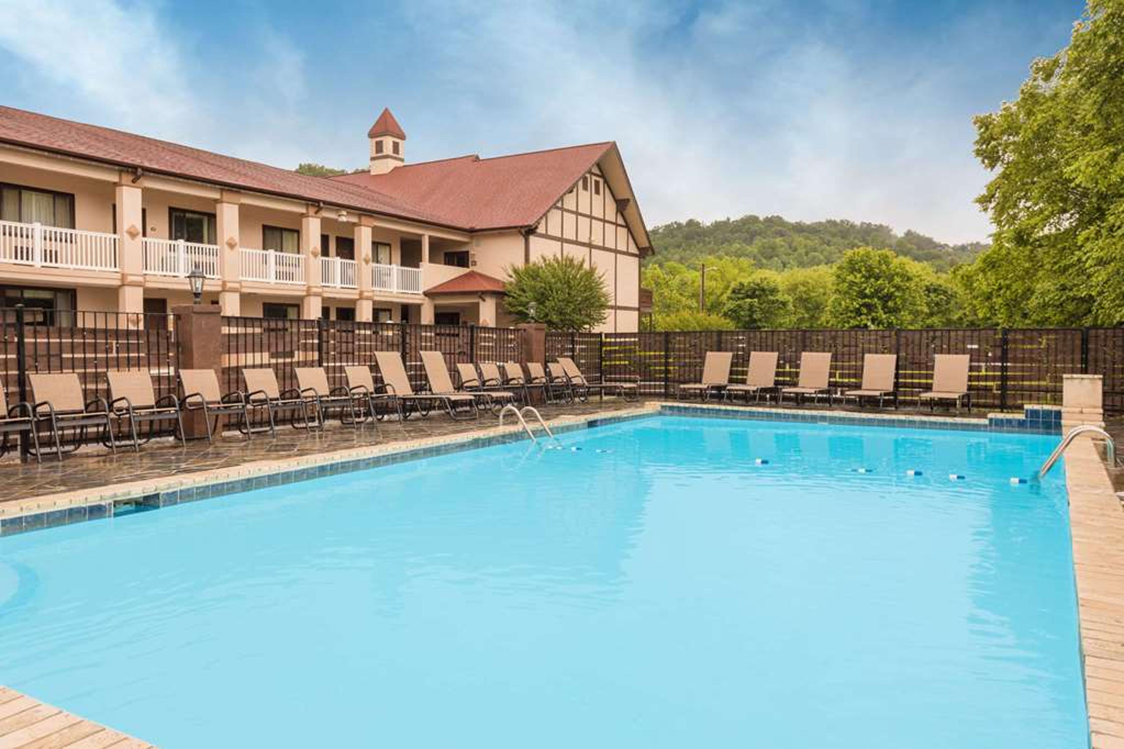 Hotel Photo 3
