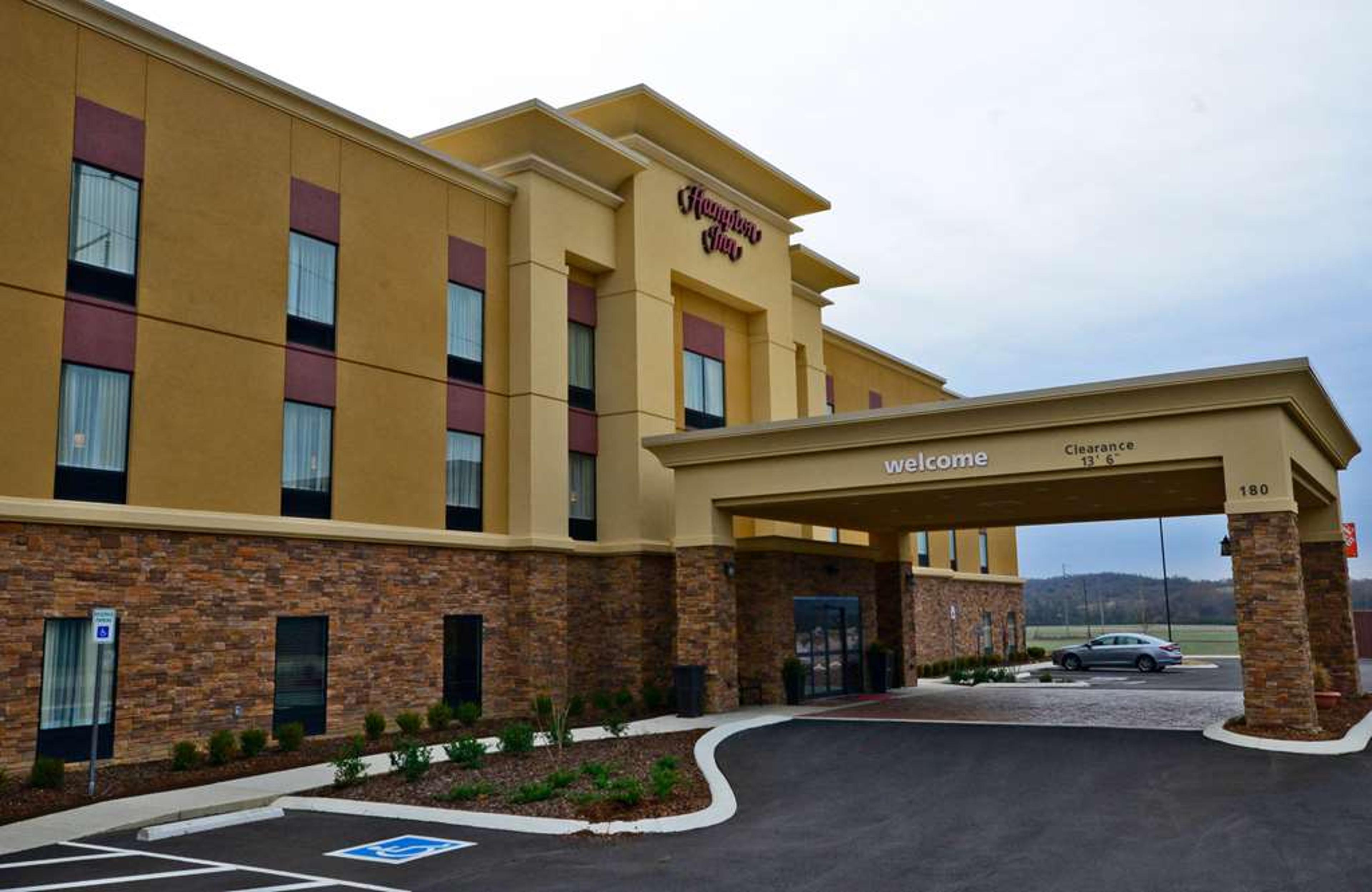 HAMPTON INN PULASKI