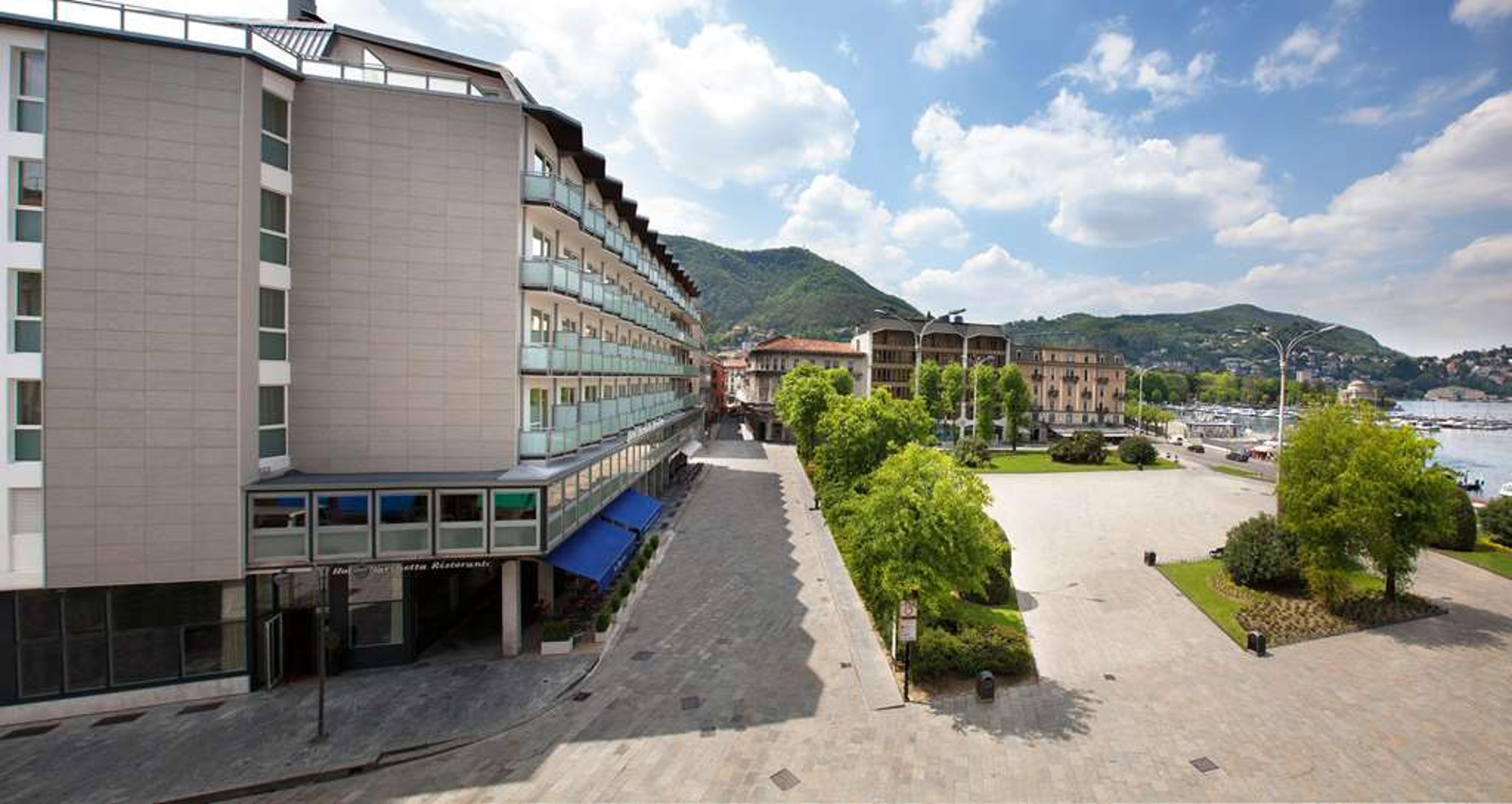 Hotel Photo 1