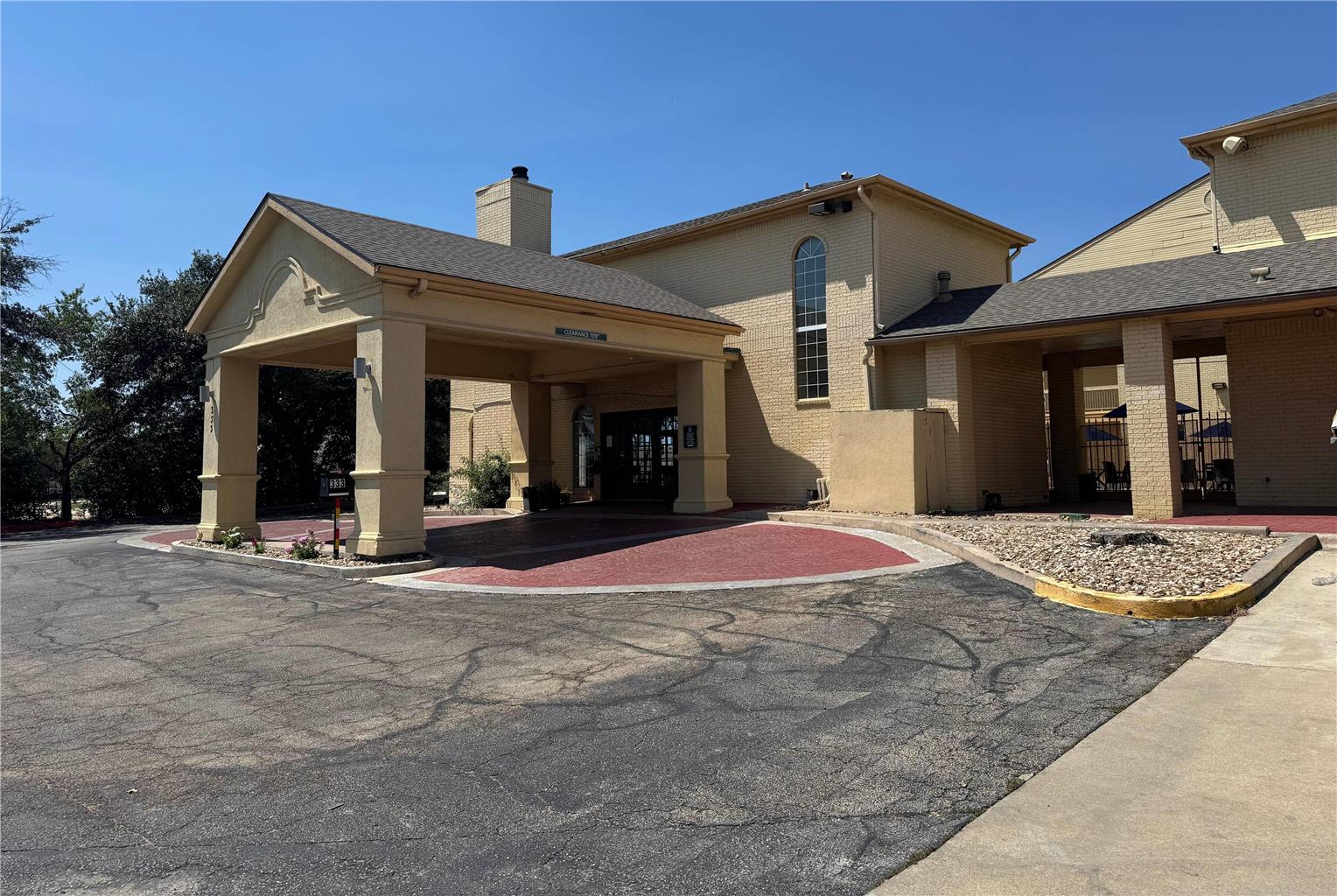 DAYS INN BY WYNDHAM, GEORGETOWN