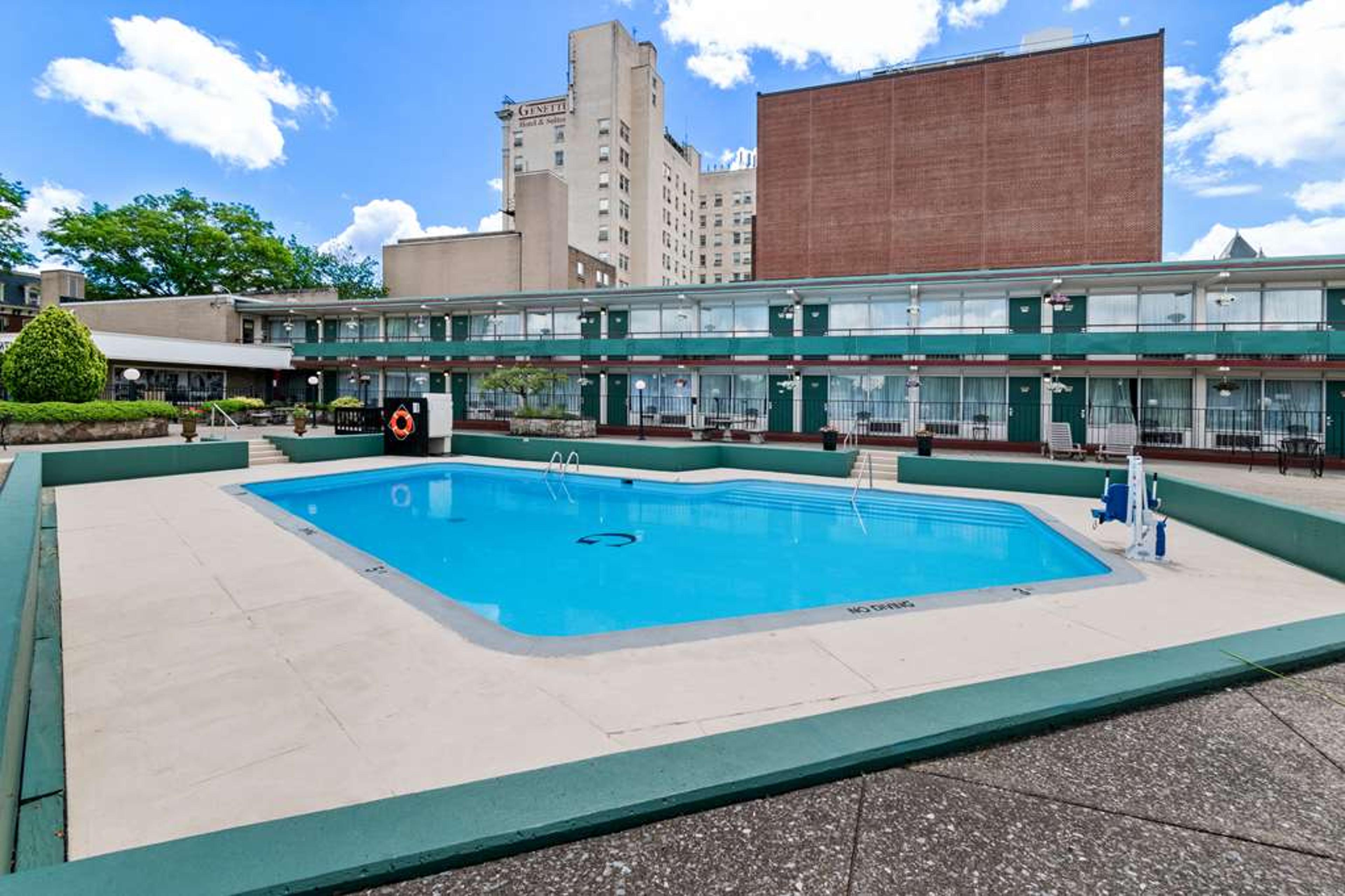 Hotel Photo 3