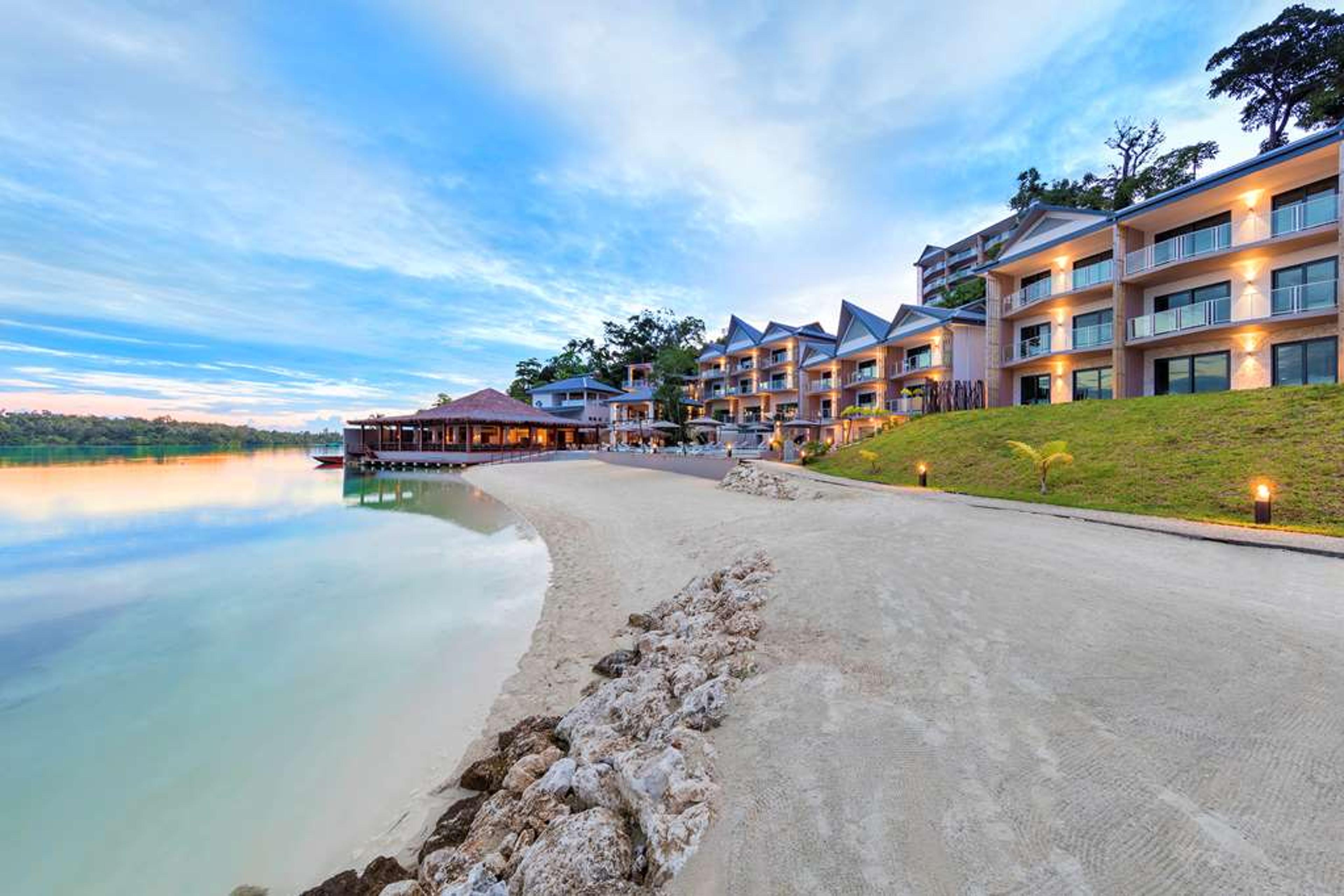 RAMADA RESORT BY WYNDHAM PORT VILA