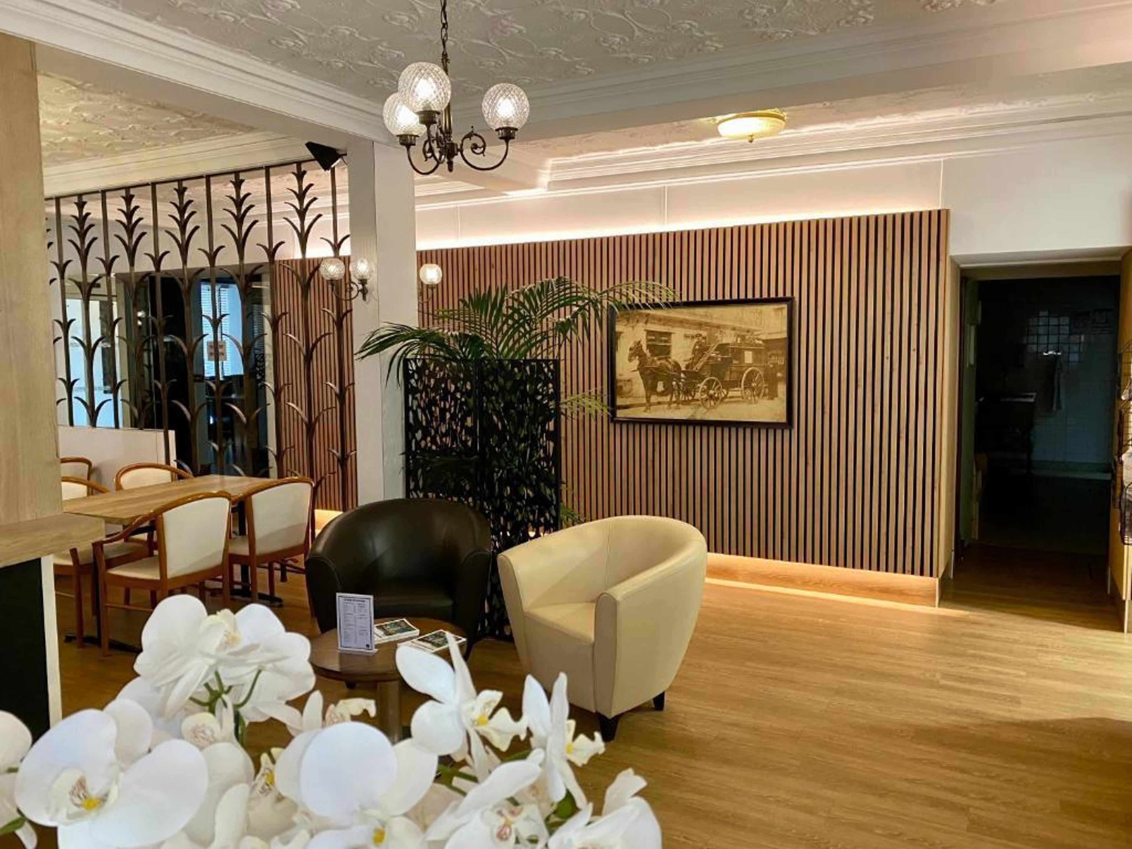 Hotel Photo 4