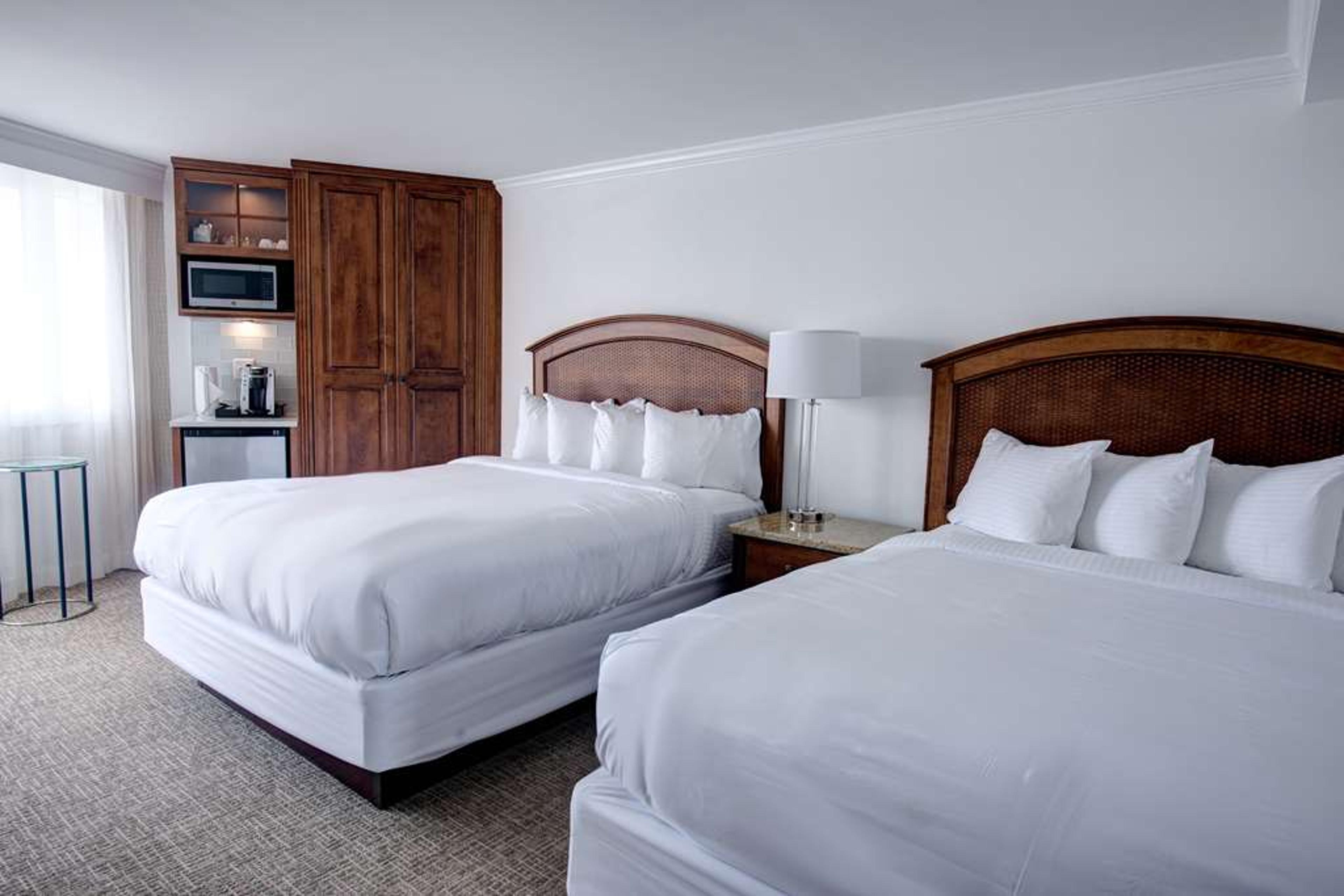 ICONA Avalon Resort
