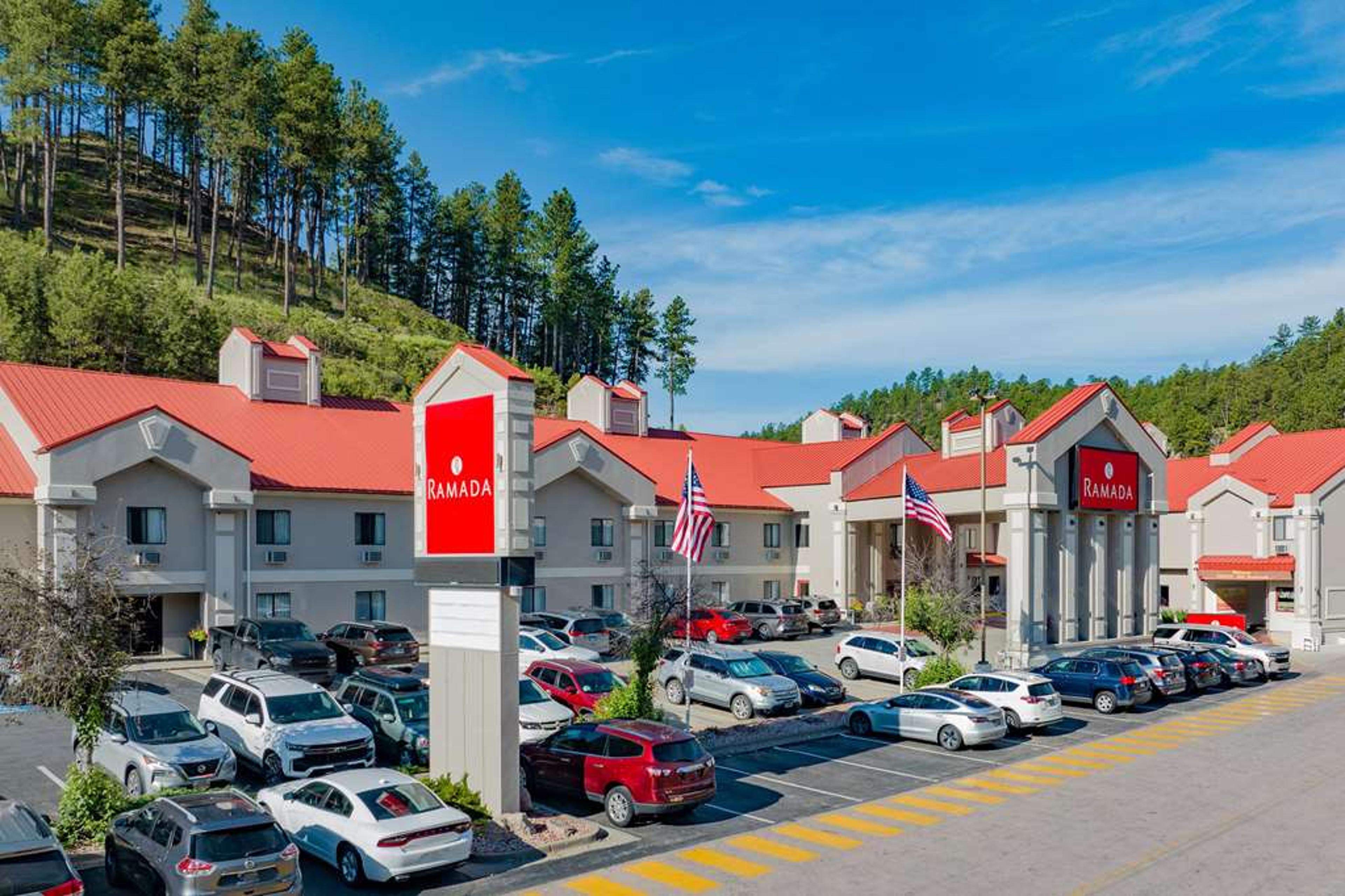 RAMADA BY WYNDHAM, KEYSTONE NEAR MT