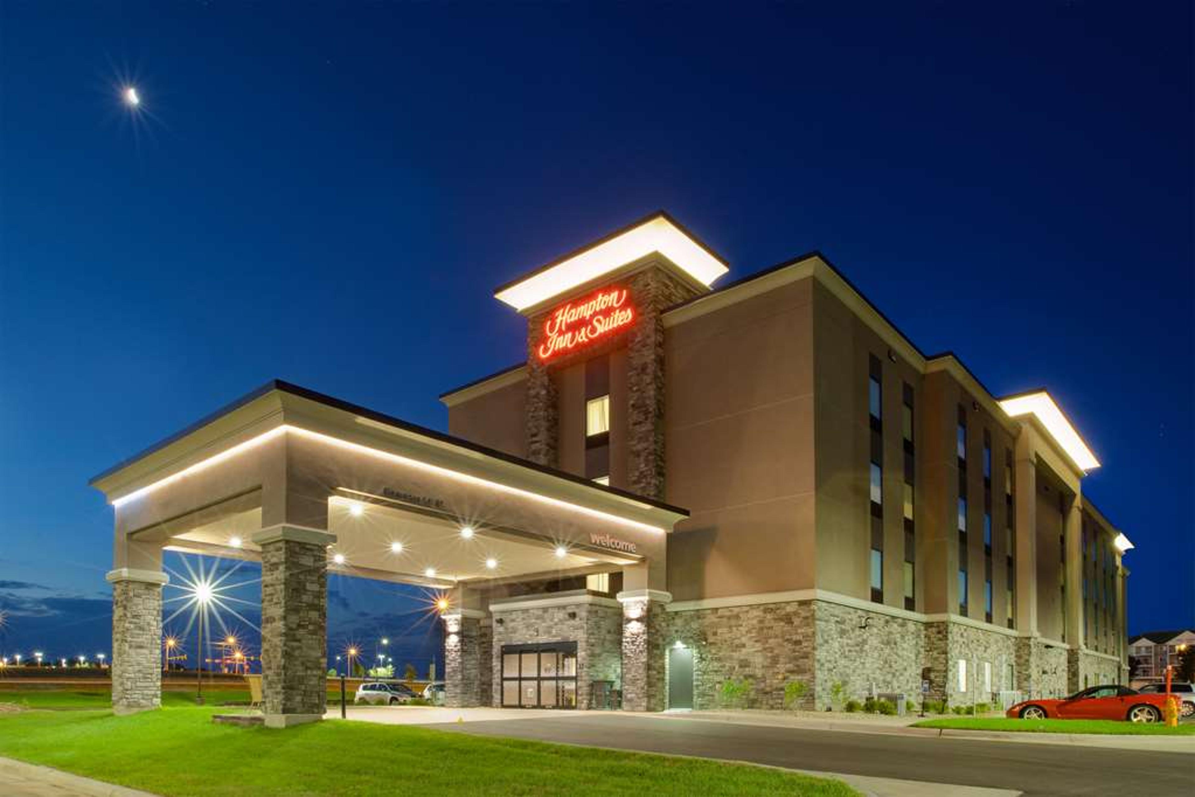 Hampton Inn &amp; Suites by Hilton/Southwest/Siou