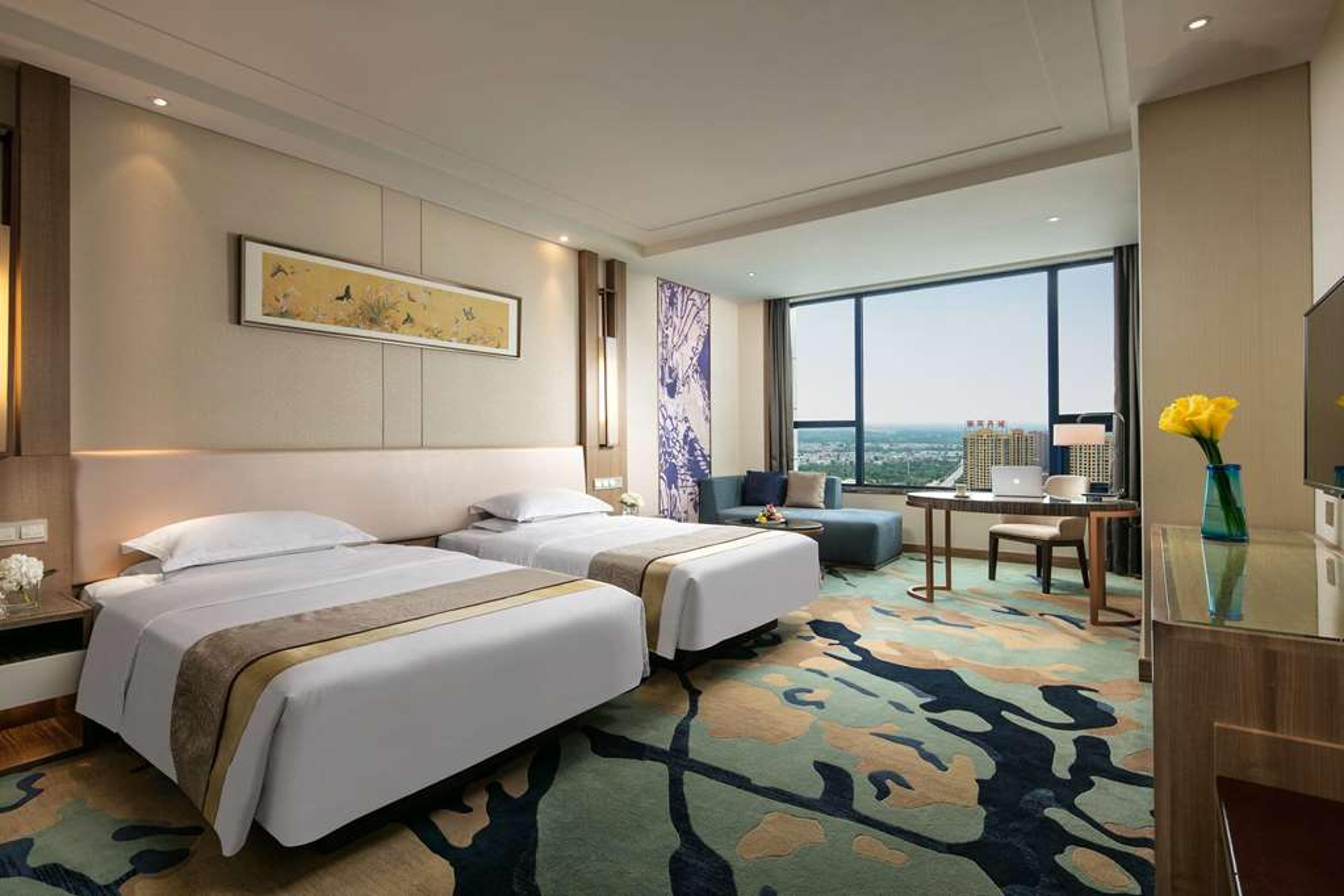 RAMADA HEZE