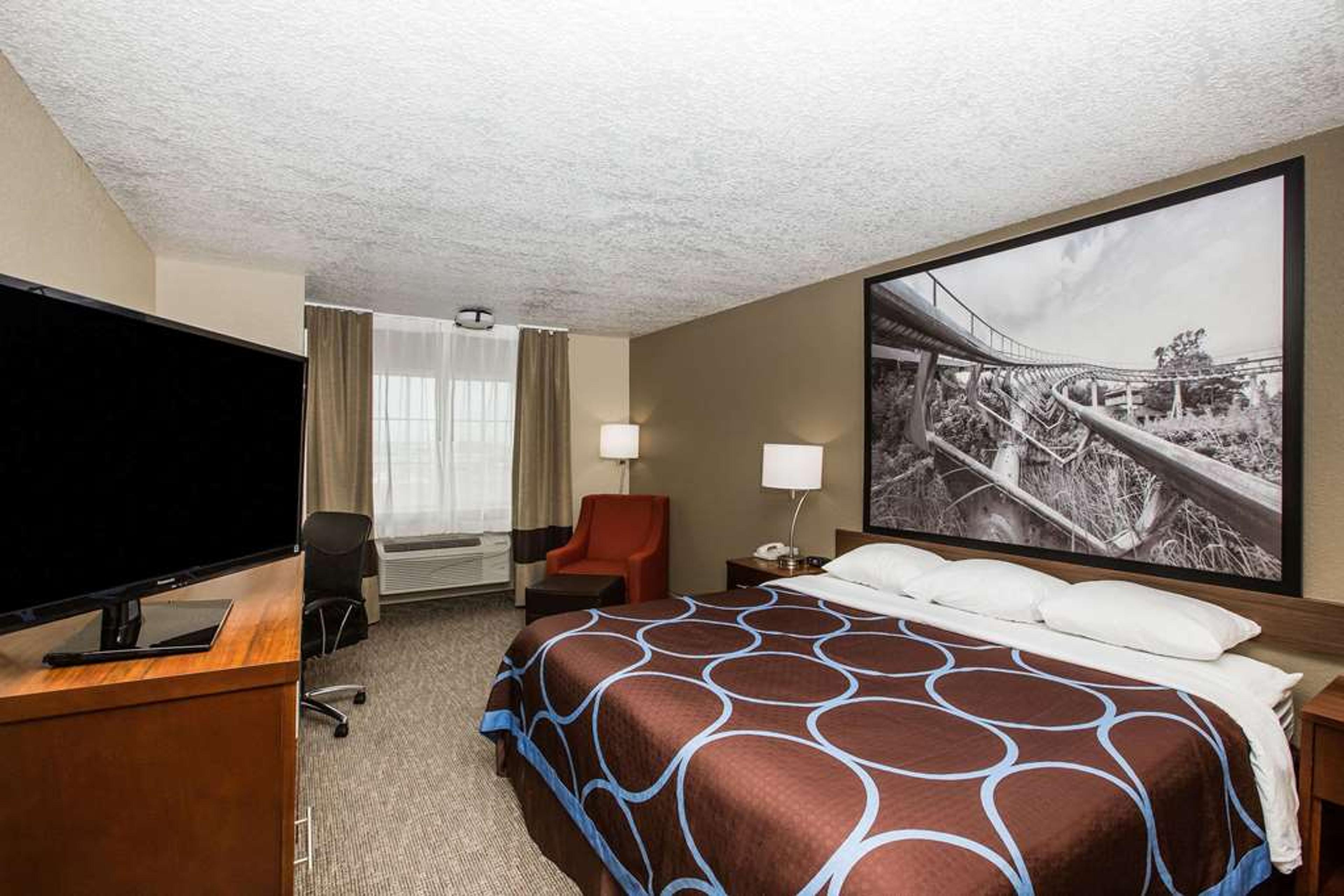 SUPER 8 BY WYNDHAM ALTOONA