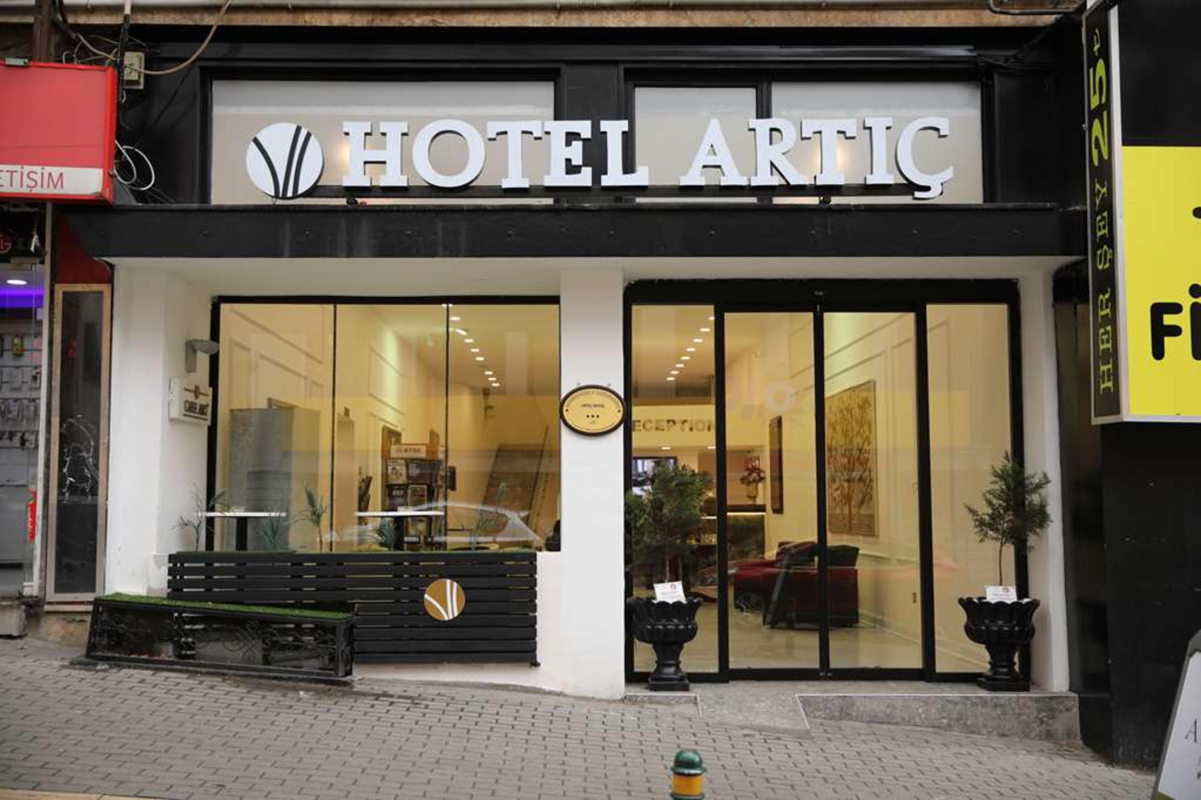 Hotel Photo 1