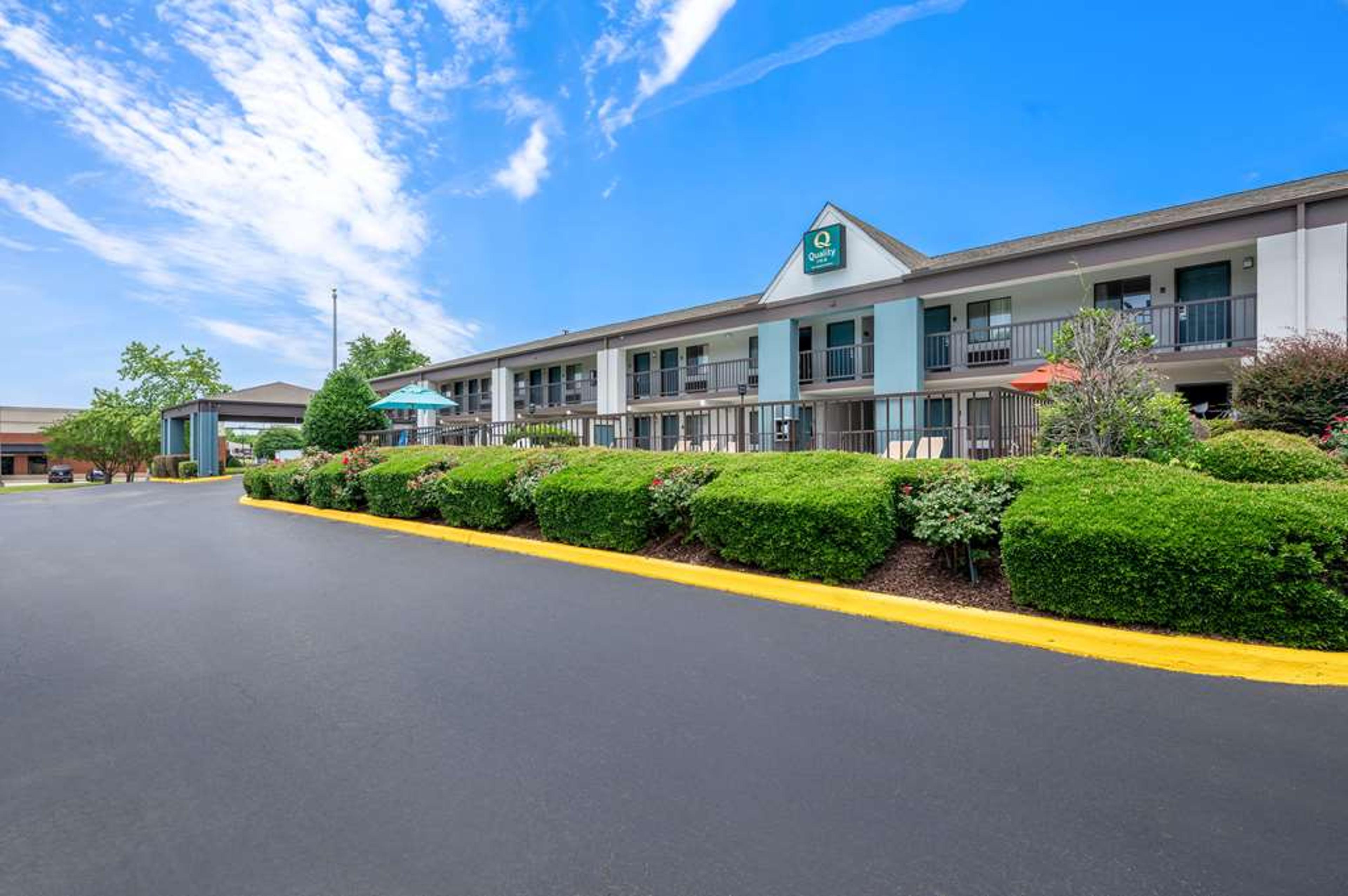 QUALITY INN PELHAM I-65 EXIT 246