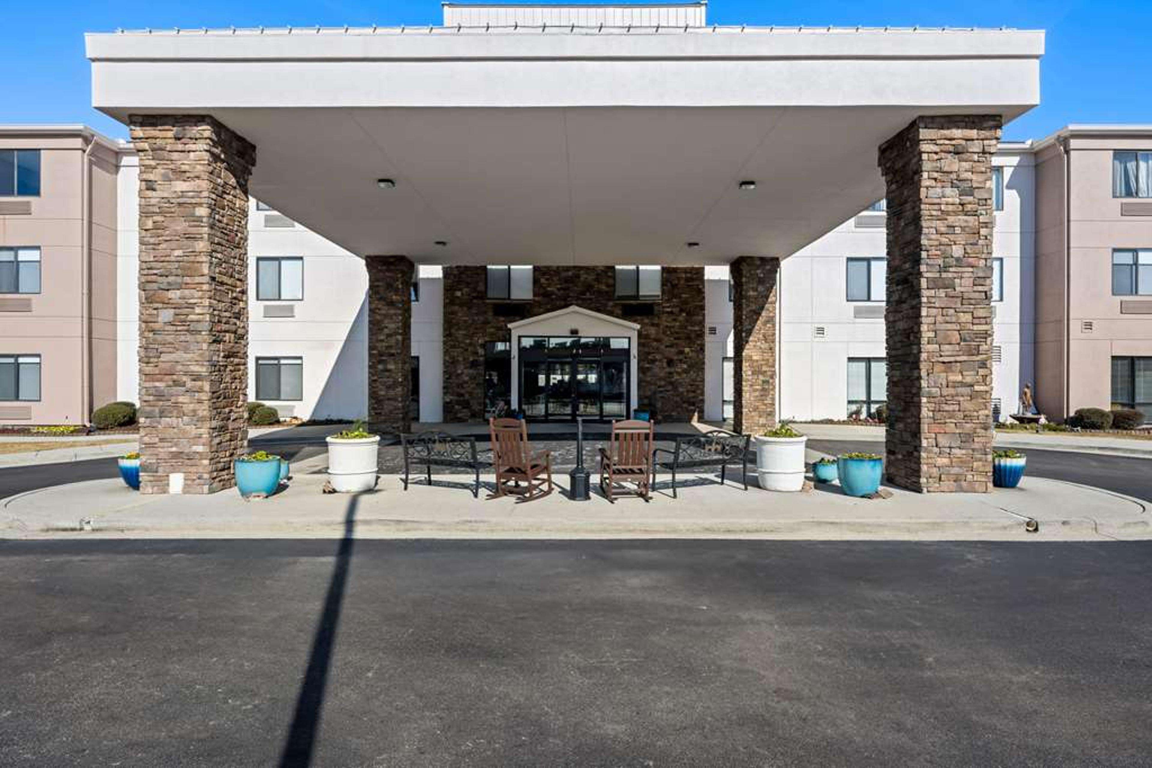 Hotel Photo 1