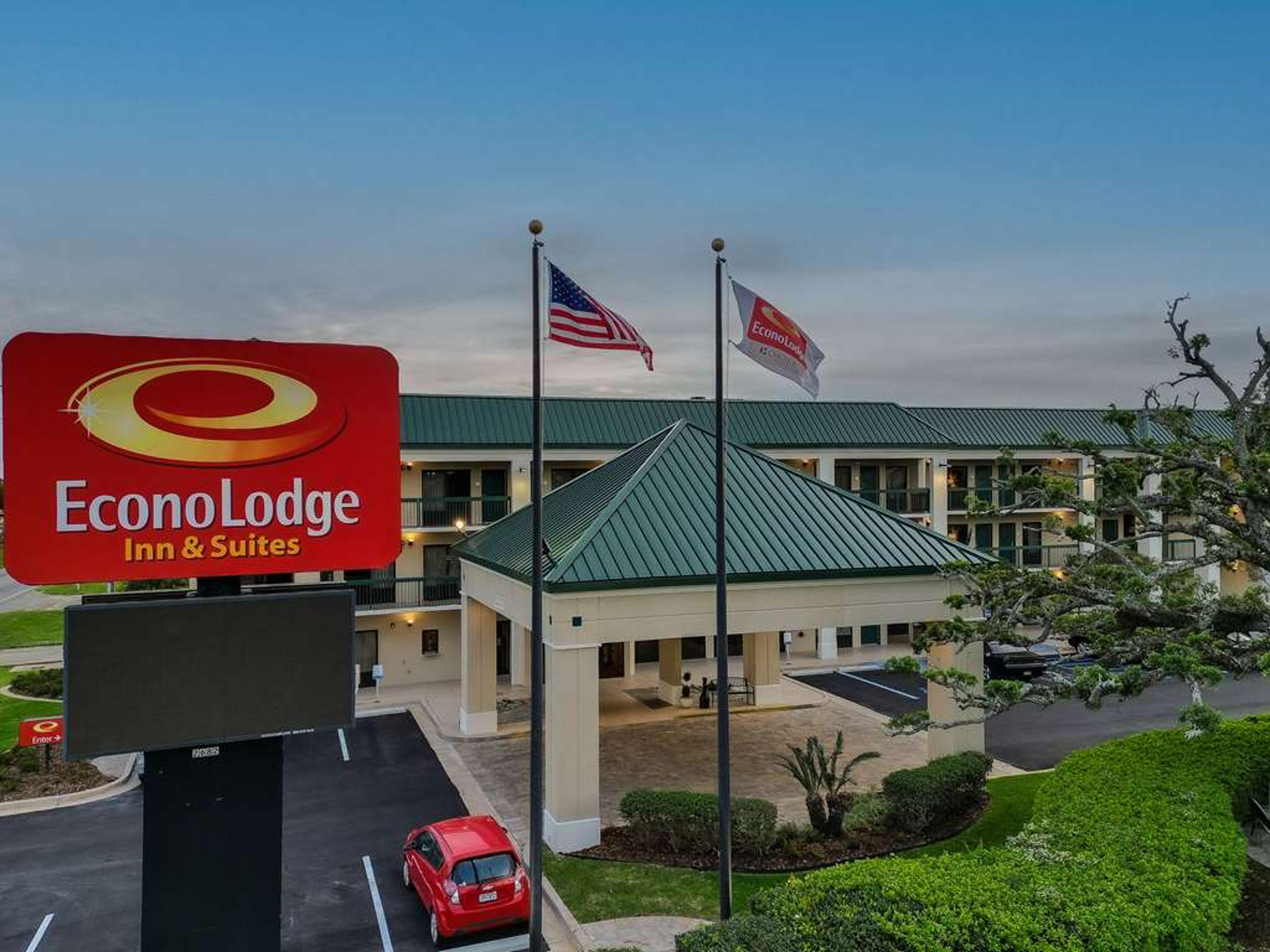 ECONO LODGE INN AND SUITES FOLEY-NO