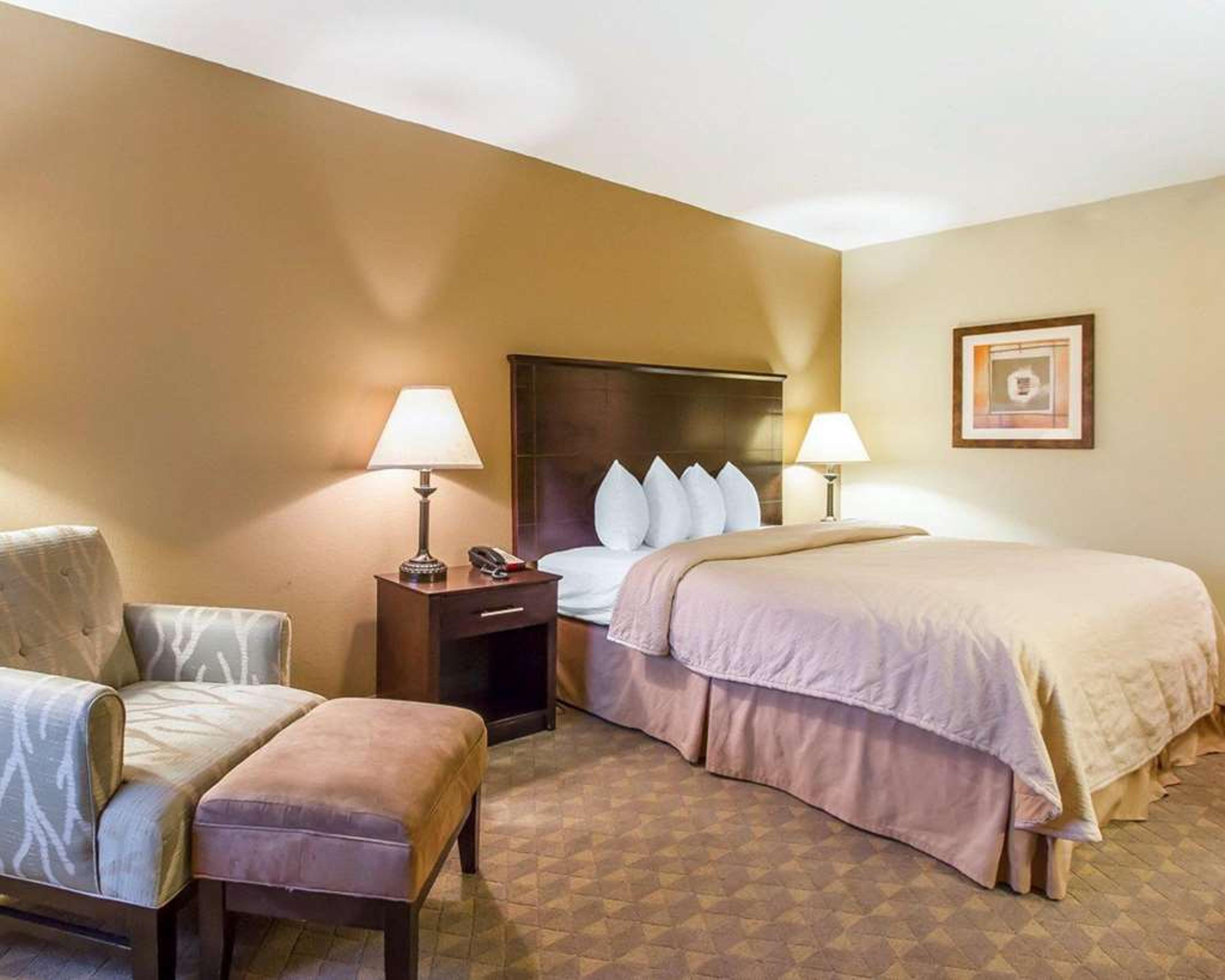 QUALITY INN AND SUITES