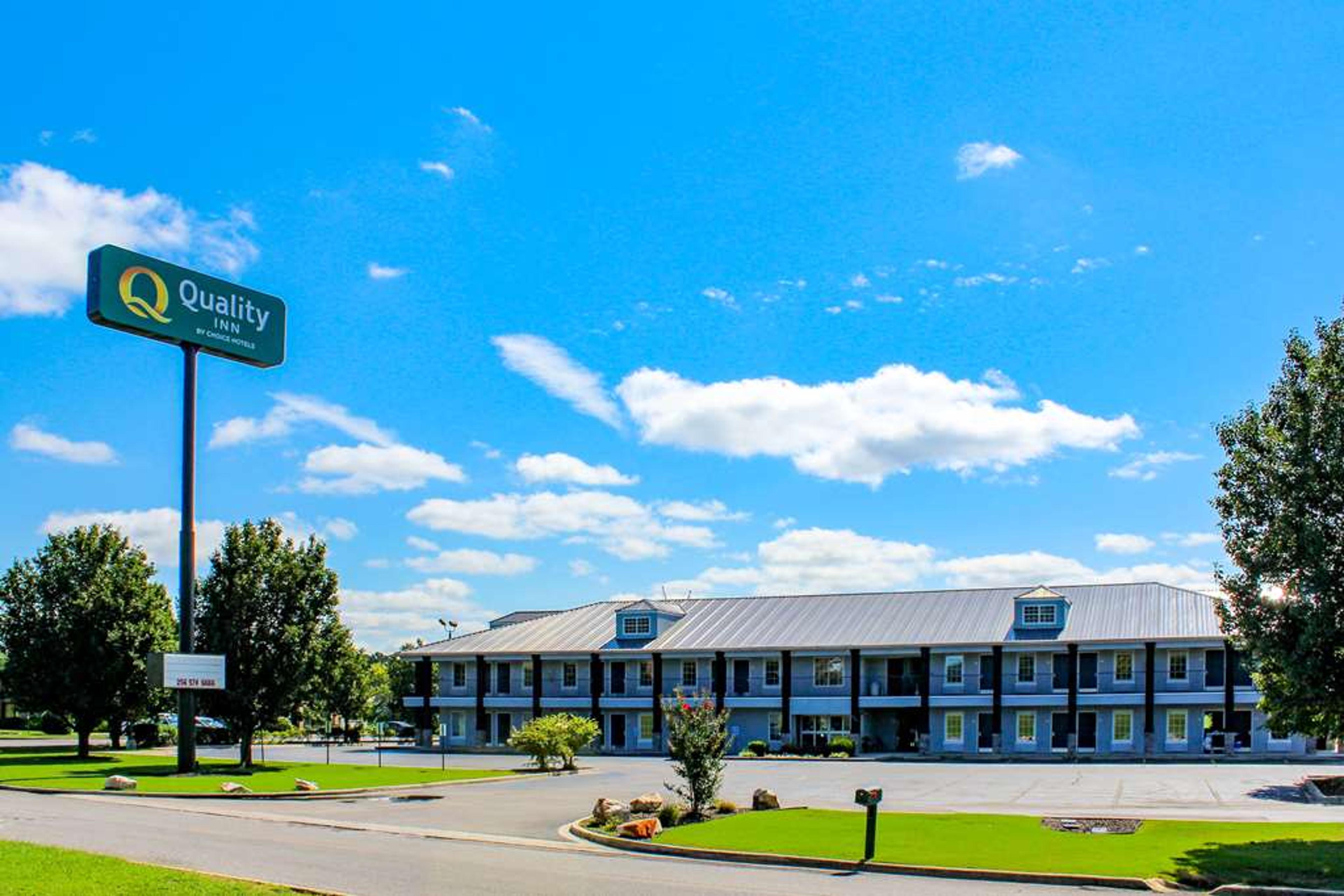 QUALITY INN SCOTTSBORO US-72-LAKE G