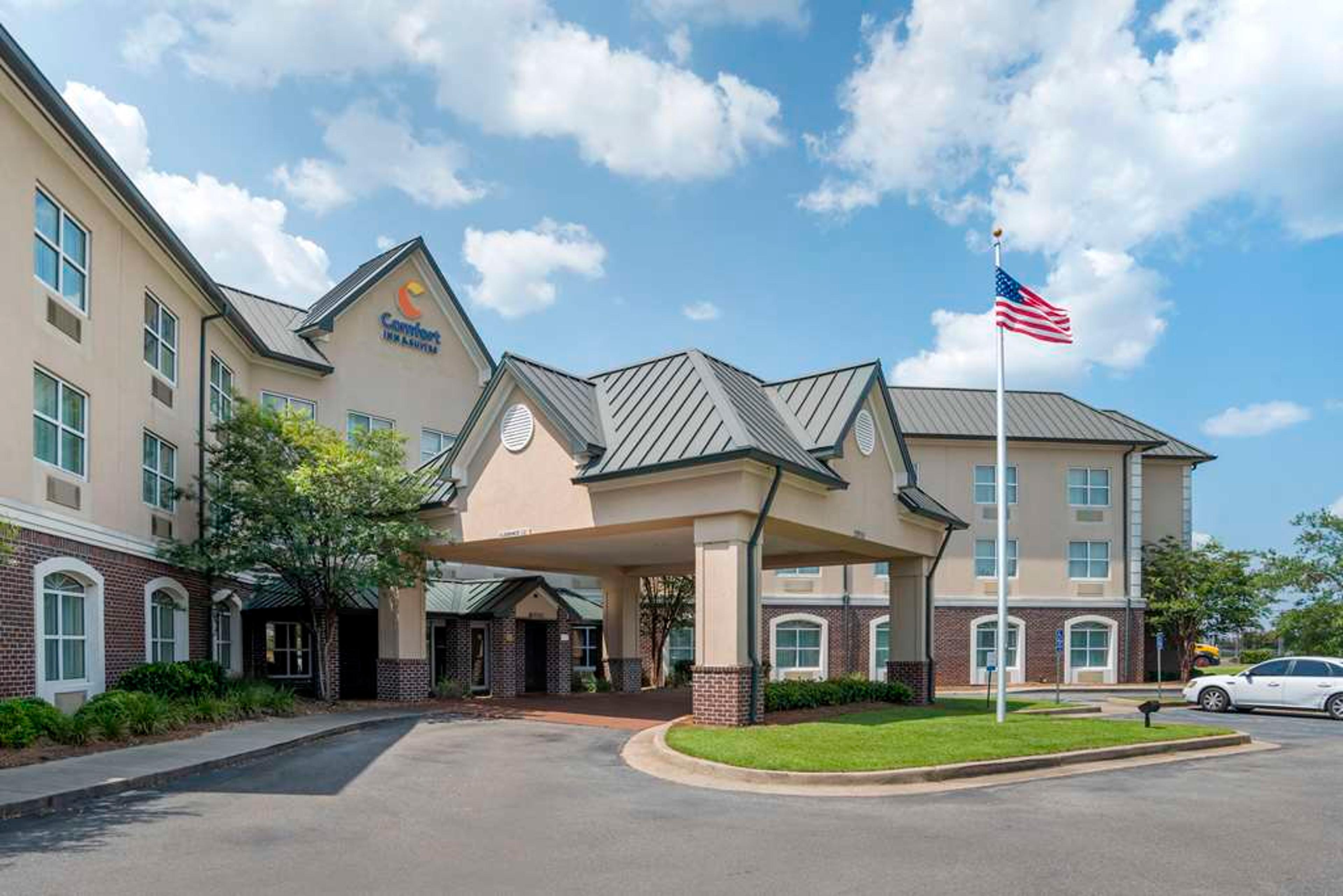 COMFORT INN AND SUITES DAPHNE SPANI