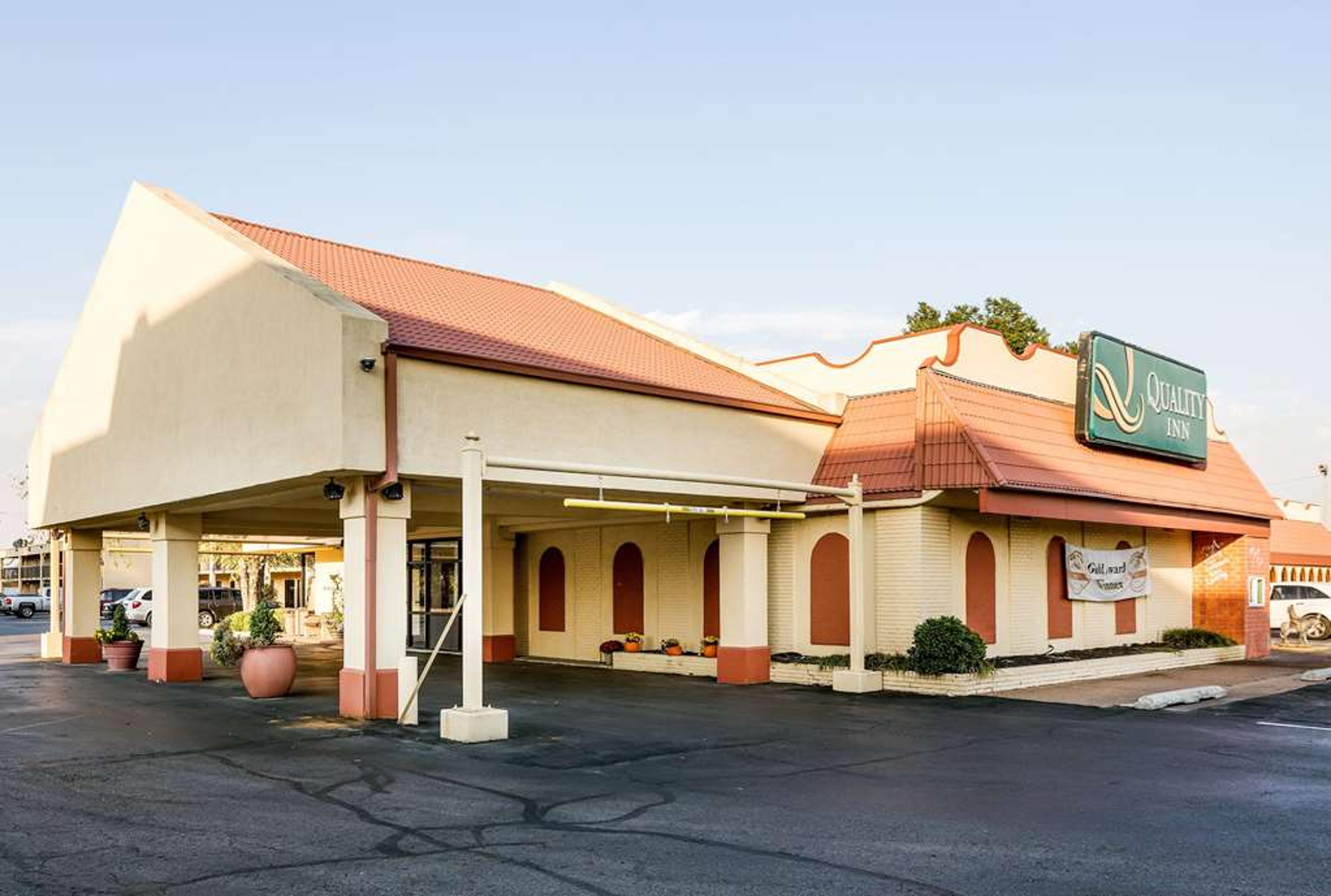 QUALITY INN BLYTHEVILLE