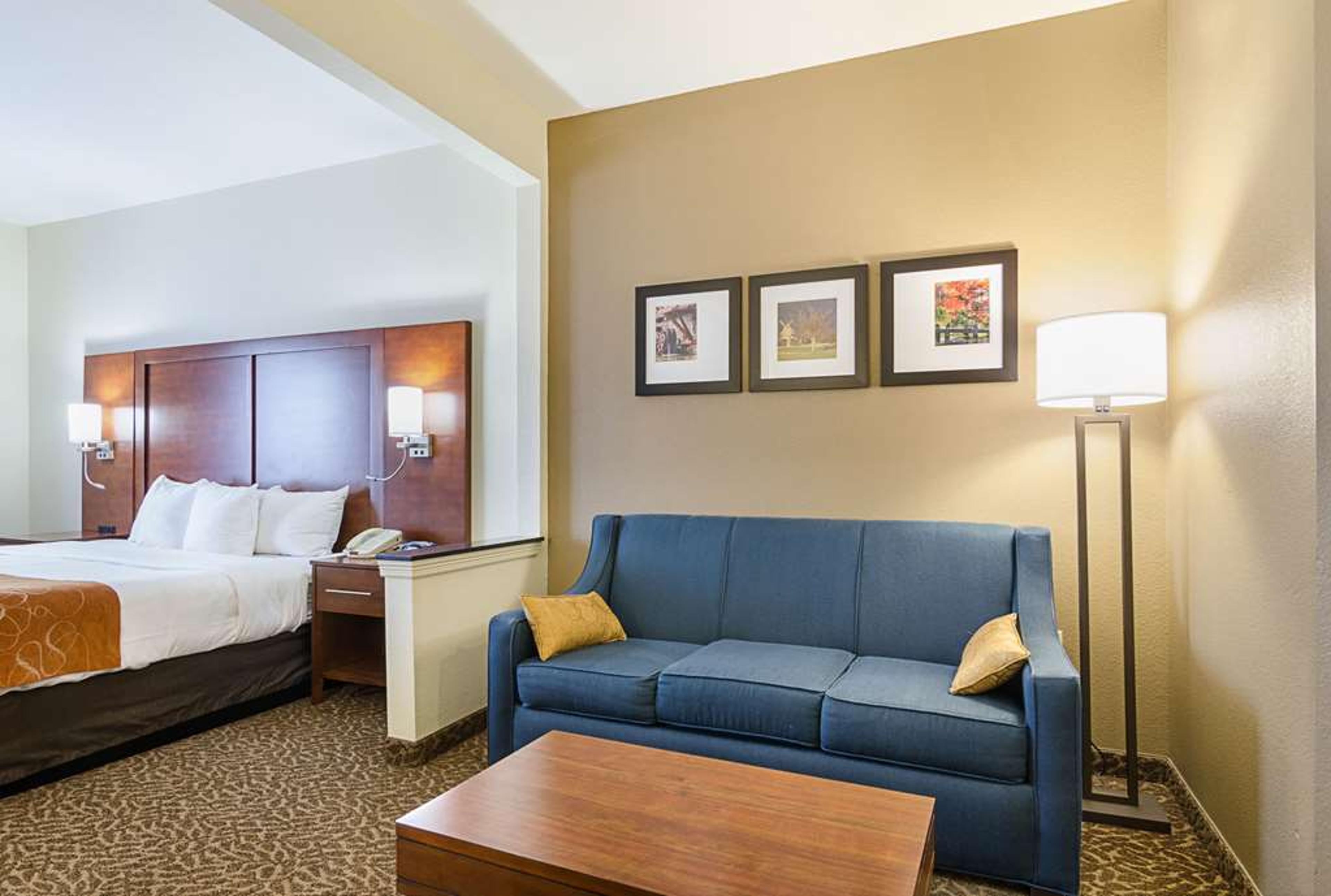 QUALITY SUITES SPRINGDALE WEST I-49