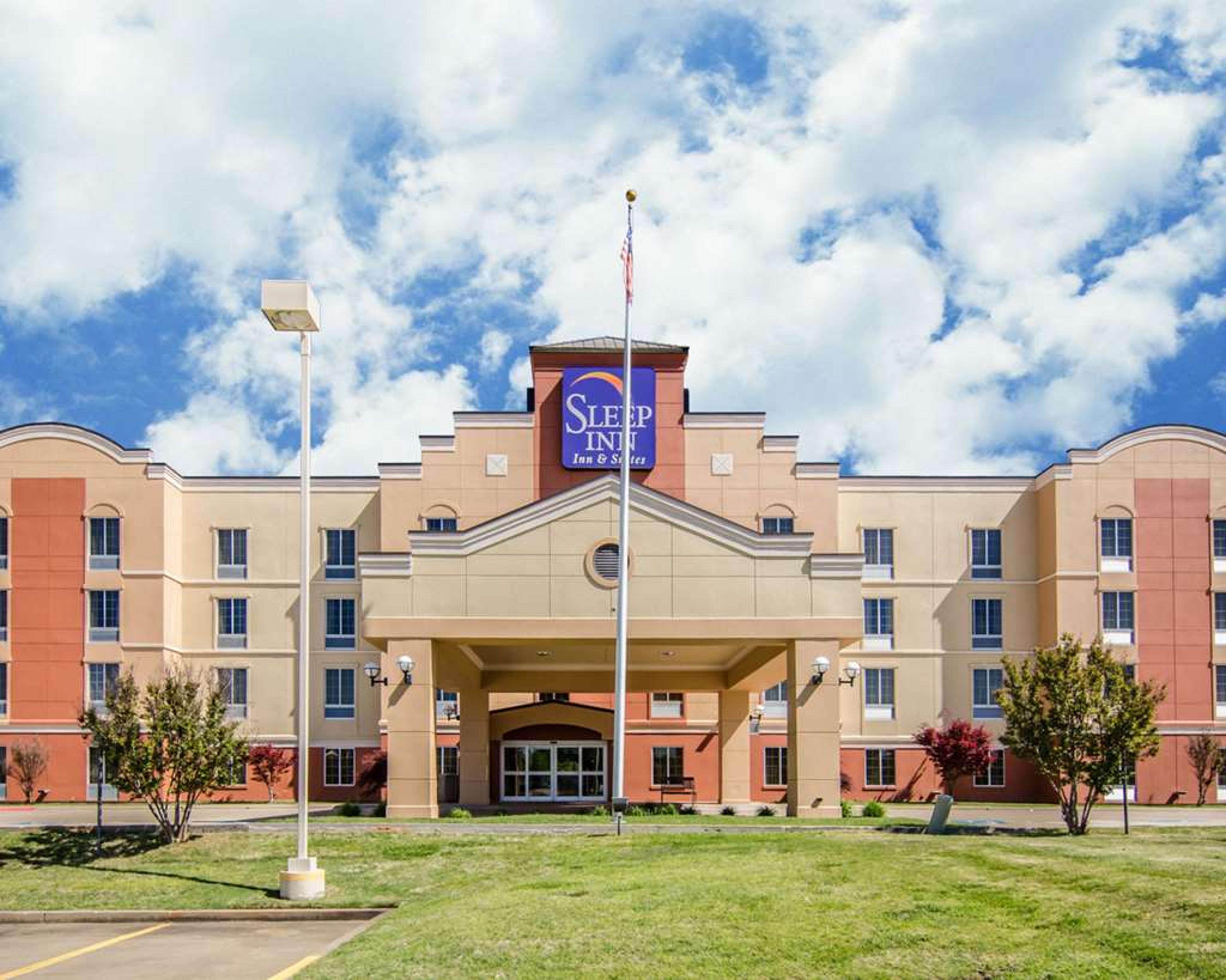 SLEEP INN AND SUITES SPRINGDALE WES