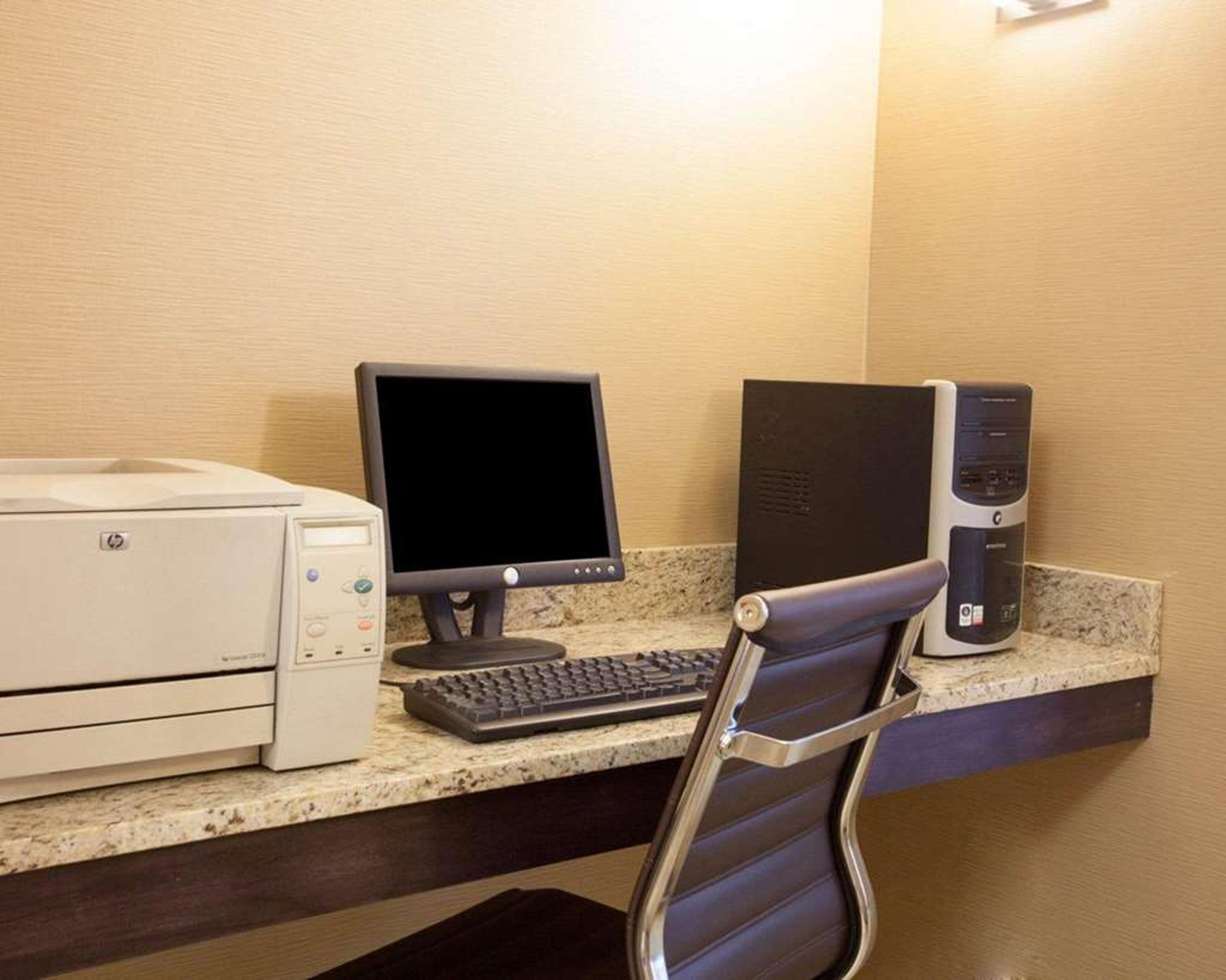 Hotel Photo 5