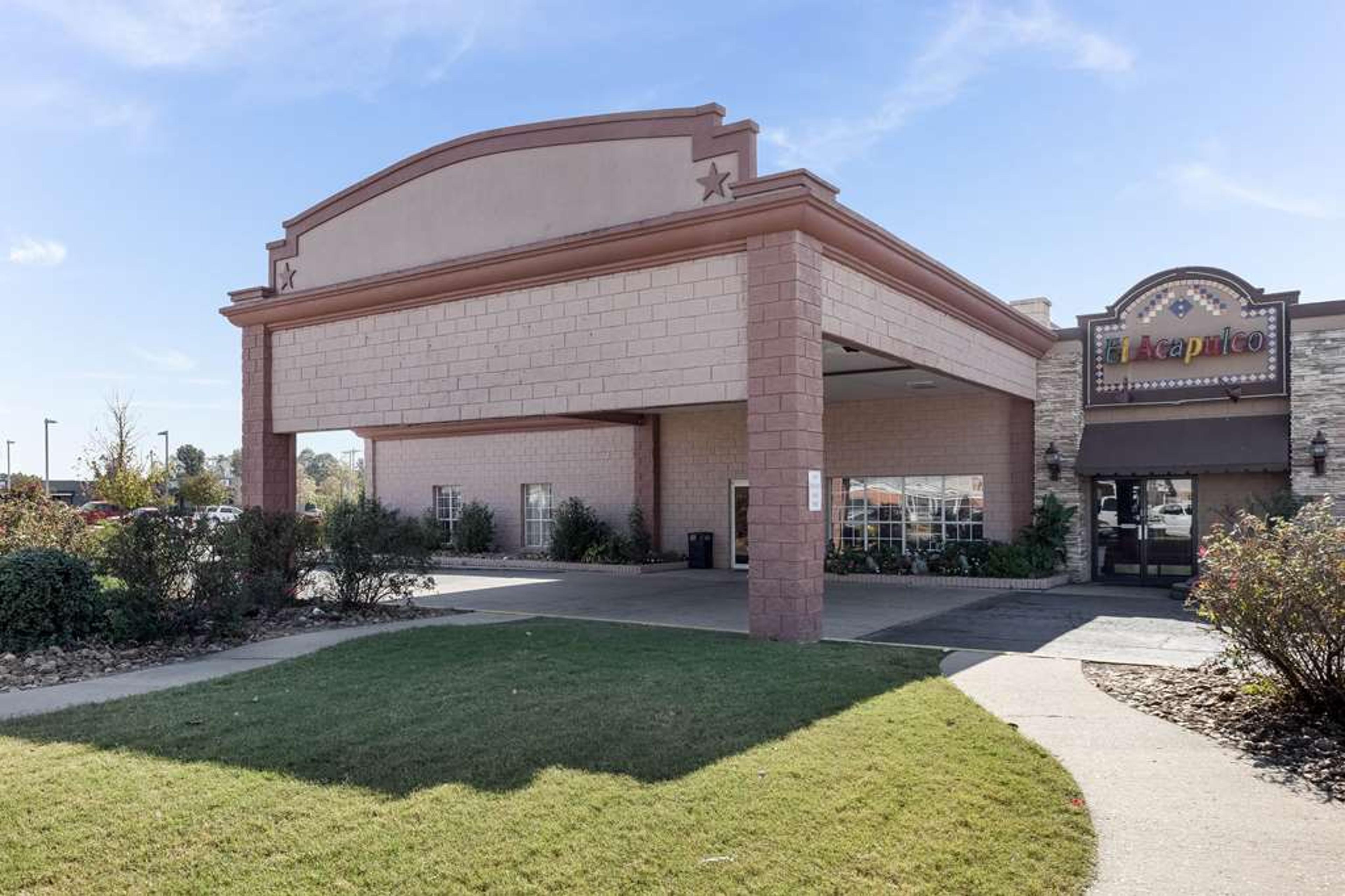 QUALITY INN AND SUITES PARAGOULD