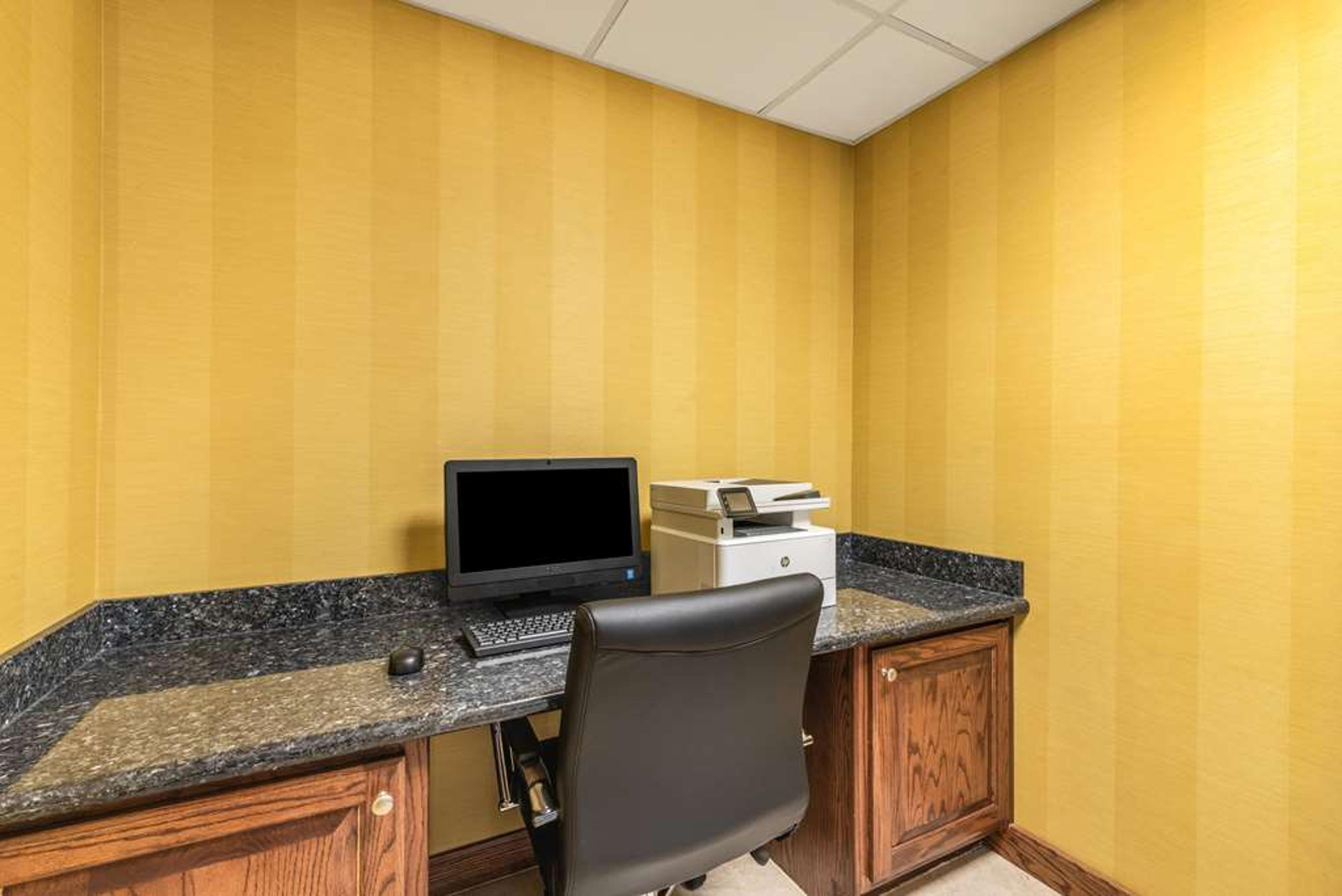 Hotel Photo 5