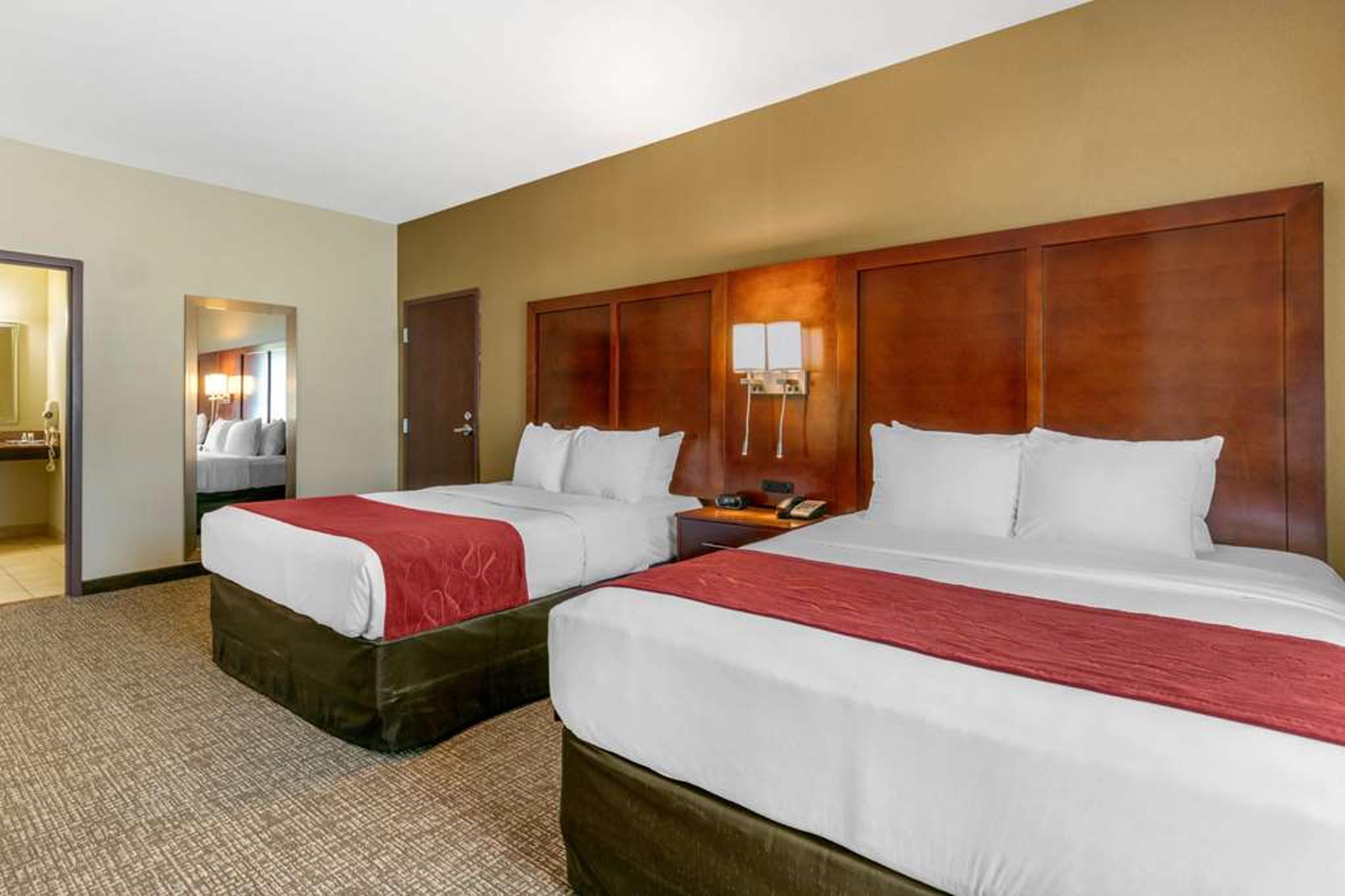 COMFORT SUITES FORREST CITY