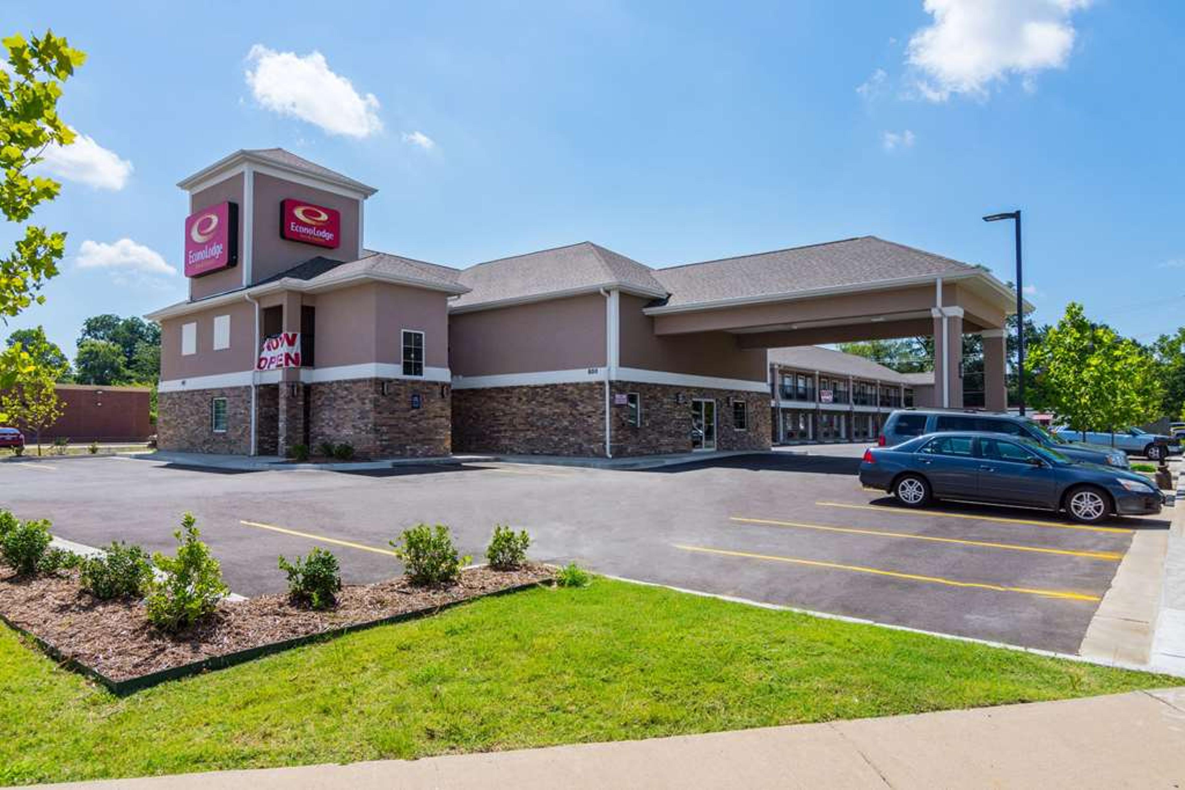 ECONO LODGE INN & SUITES NORTH LITT