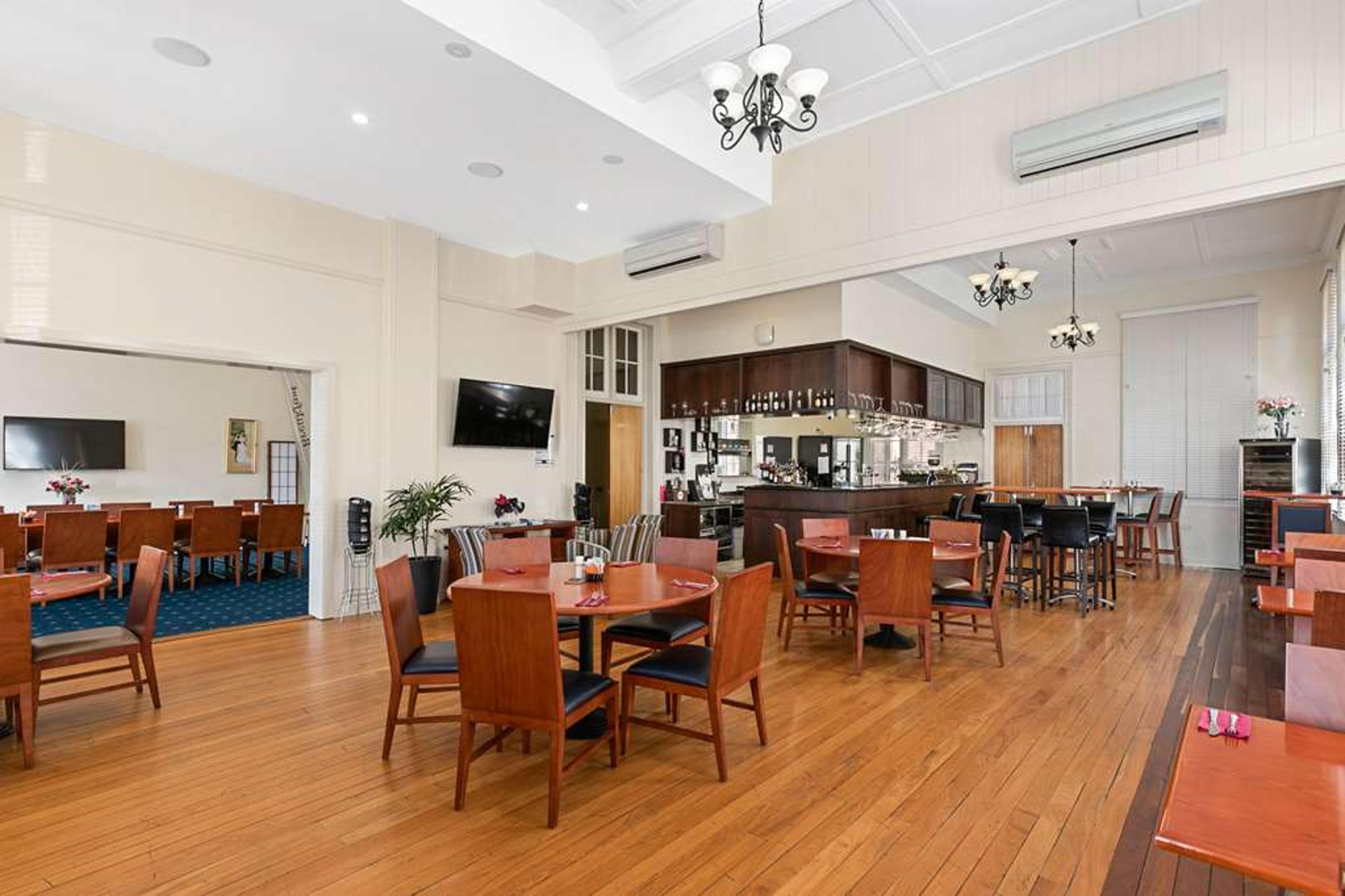 Hotel Photo 4