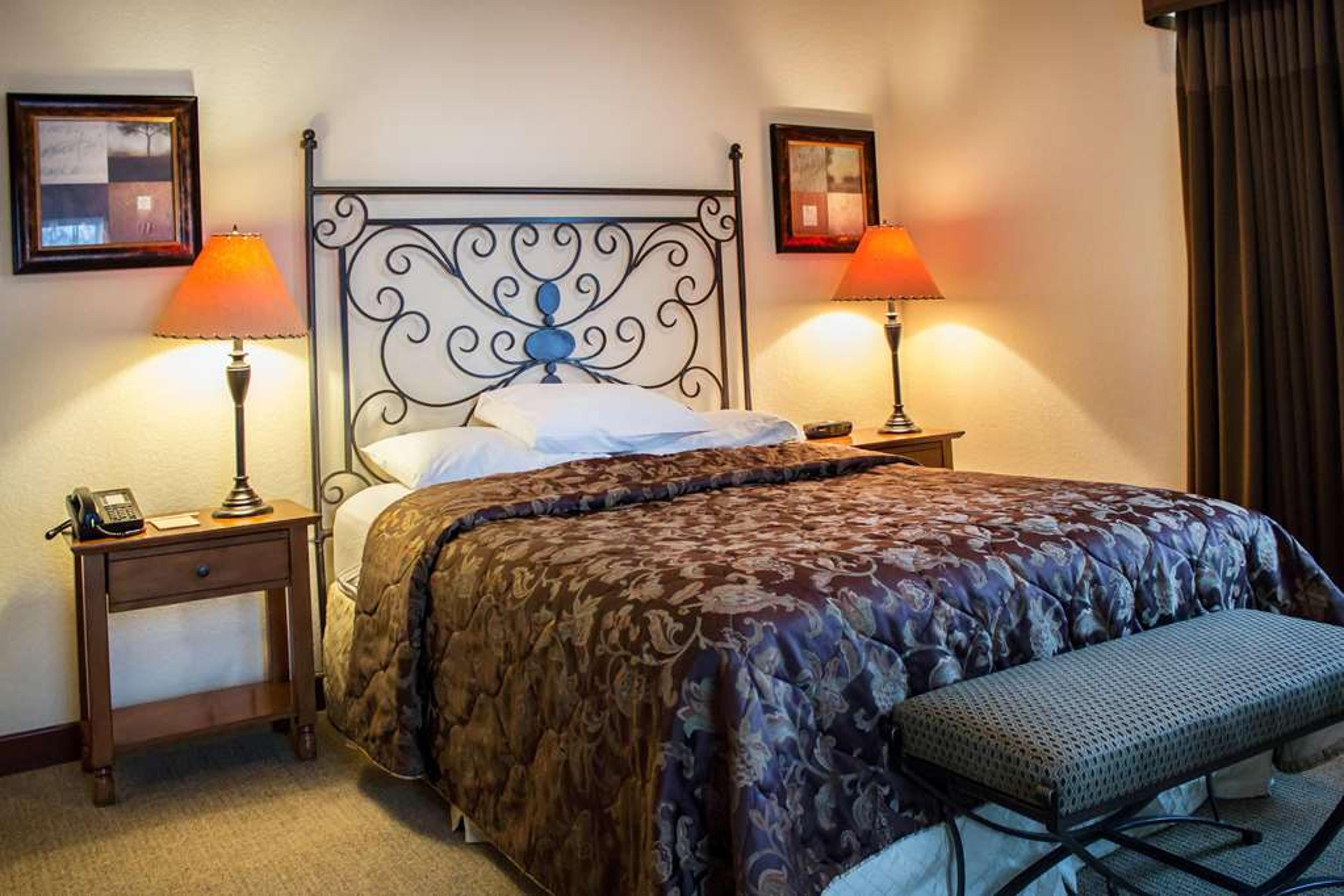 BLUEGREEN VACATIONS CIBOLA VISTA RE